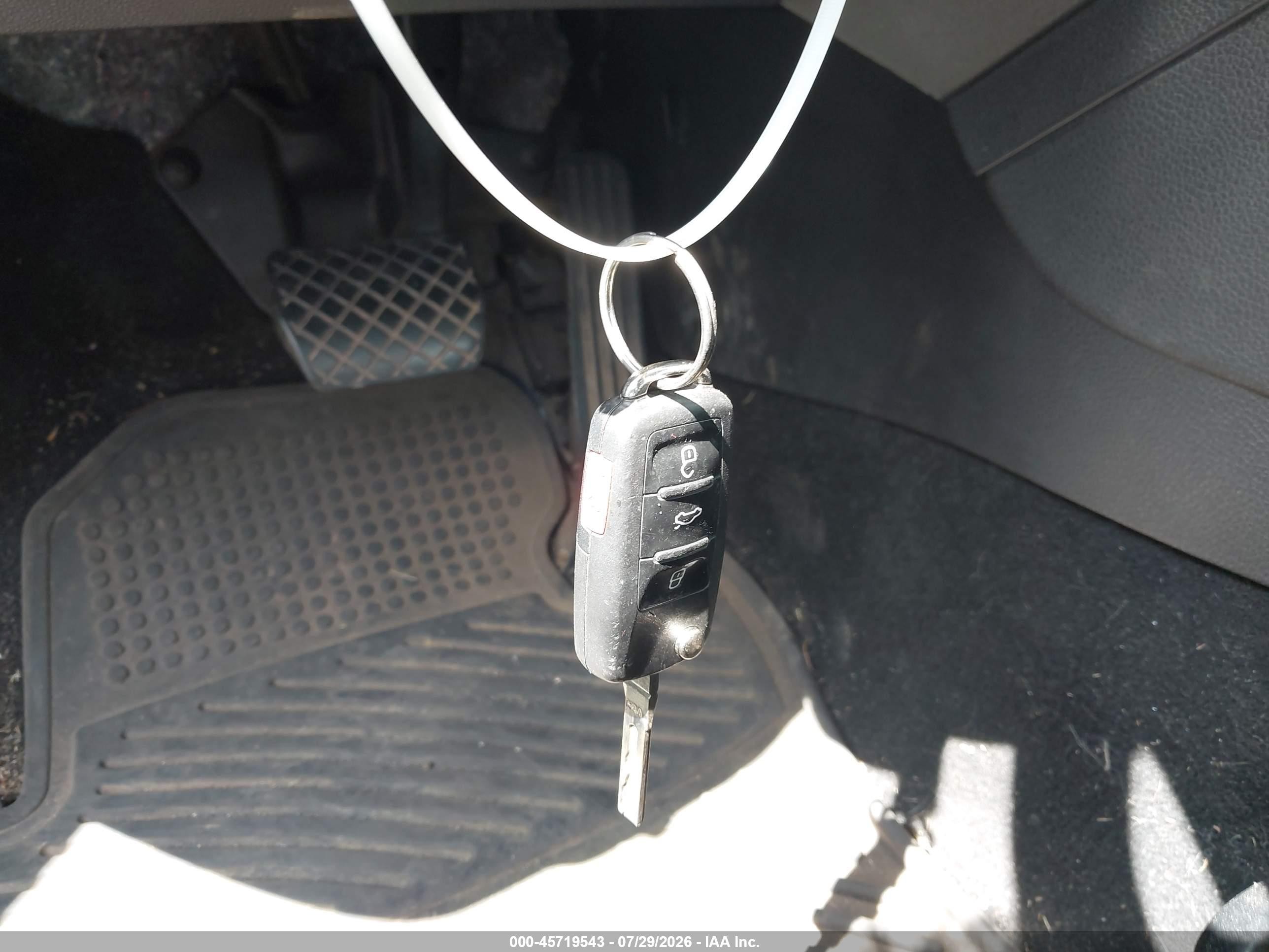2014 Volkswagen Jetta 1.8t Se Blue vin: 3VWD17AJ3EM240319