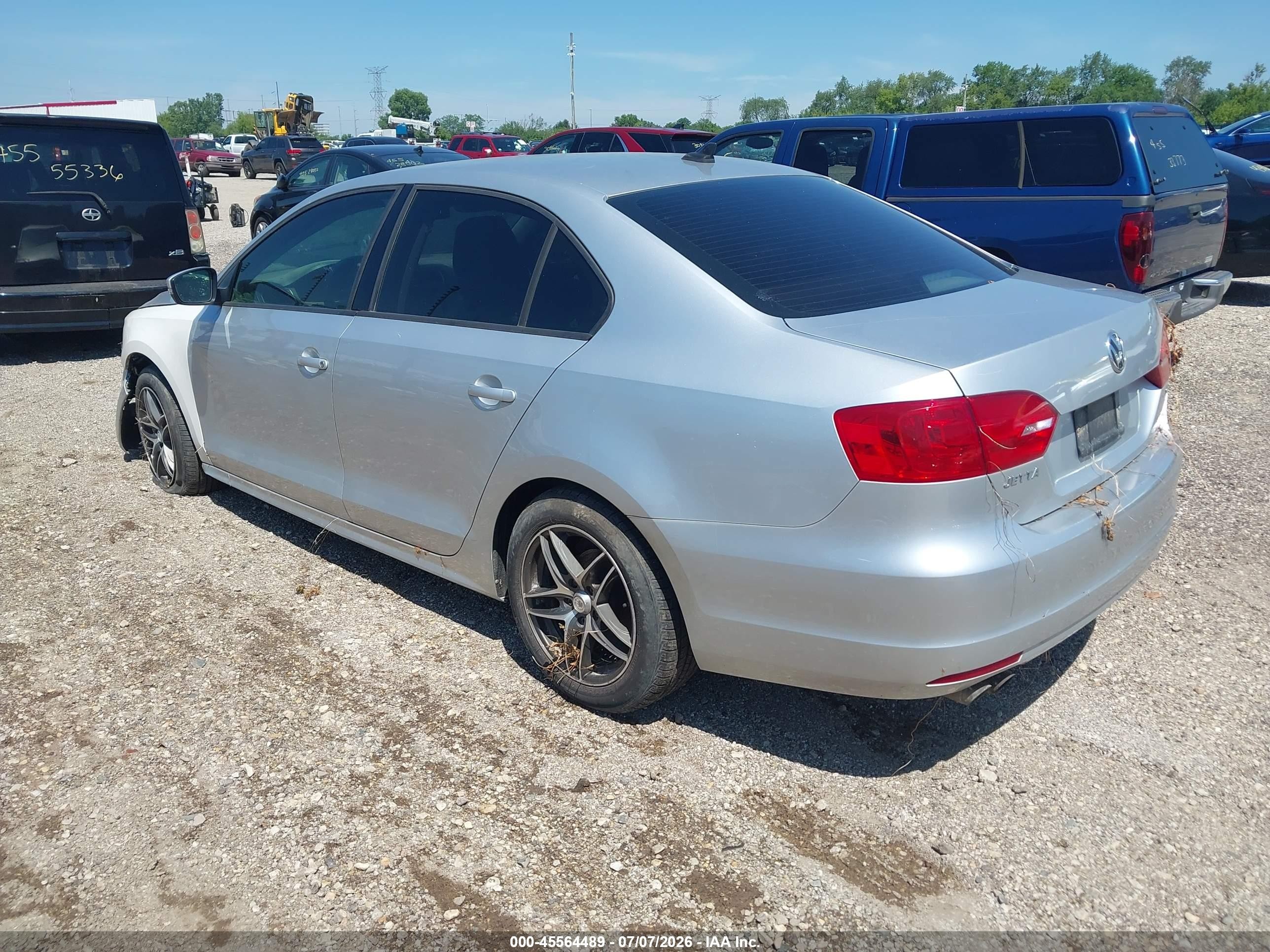 2014 Volkswagen Jetta 1.8t Se Серебряный vin: 3VWD17AJ3EM268962