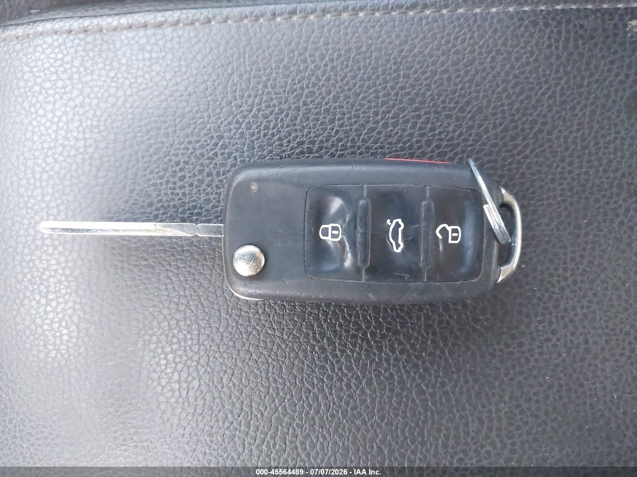 2014 Volkswagen Jetta 1.8t Se Серебряный vin: 3VWD17AJ3EM268962