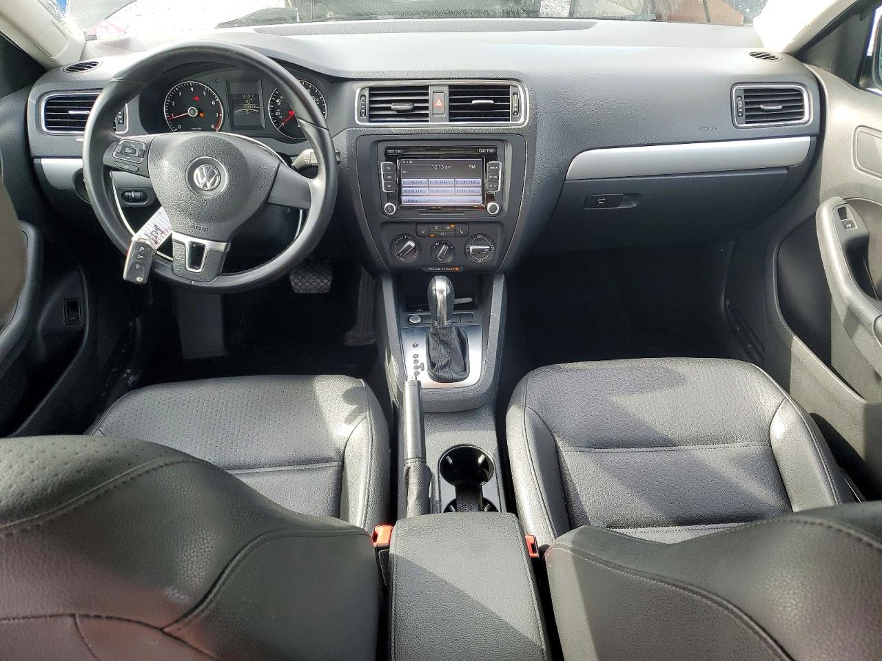 2014 Volkswagen Jetta Se Black vin: 3VWD17AJ3EM394562