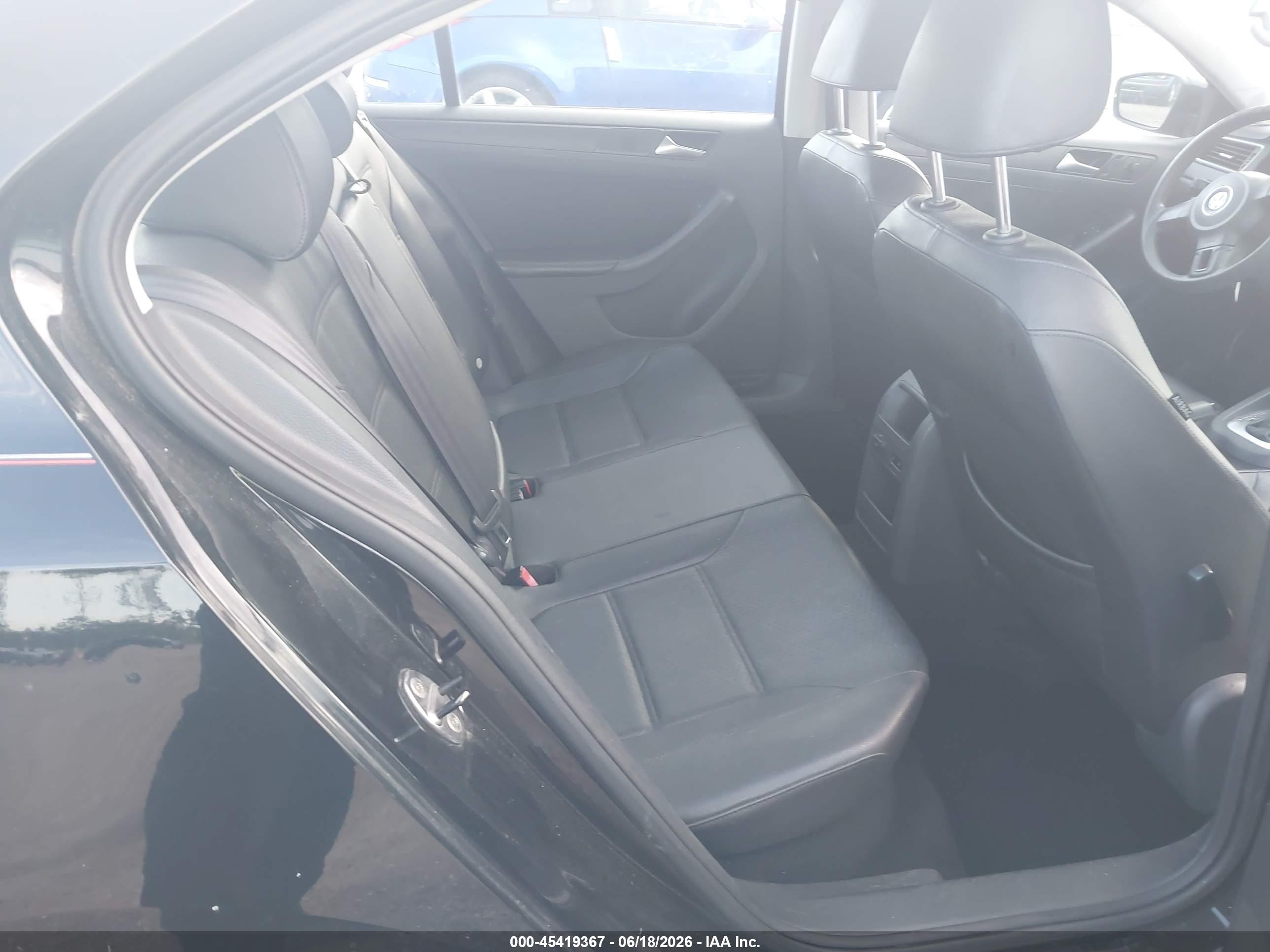 2014 Volkswagen Jetta 1.8t Se Black vin: 3VWD17AJ3EM415894