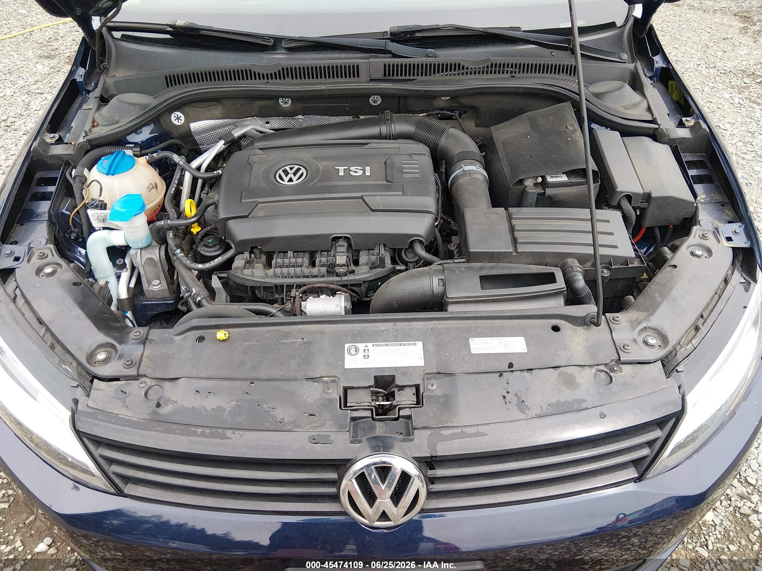 2014 Volkswagen Jetta 1.8t Se Blue vin: 3VWD17AJ3EM422408