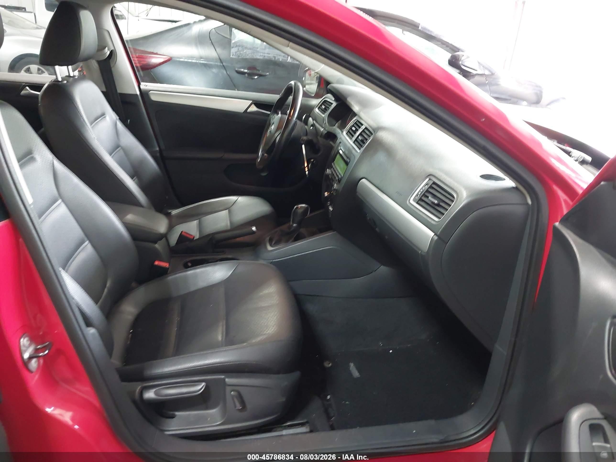 2014 Volkswagen Jetta 1.8t Se Red vin: 3VWD17AJ3EM423753
