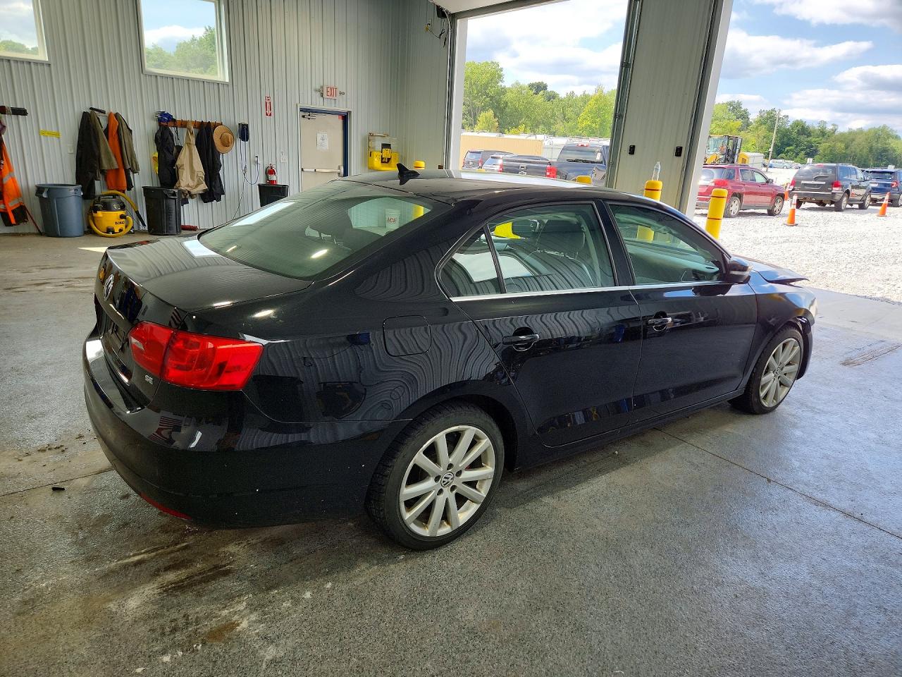 2014 Volkswagen Jetta Se Black vin: 3VWD17AJ3EM432890