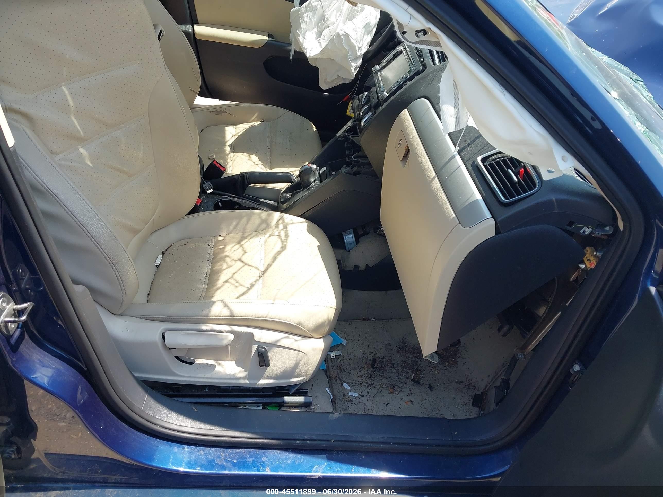2014 Volkswagen Jetta 1.8t Se Dark Blue vin: 3VWD17AJ3EM437099