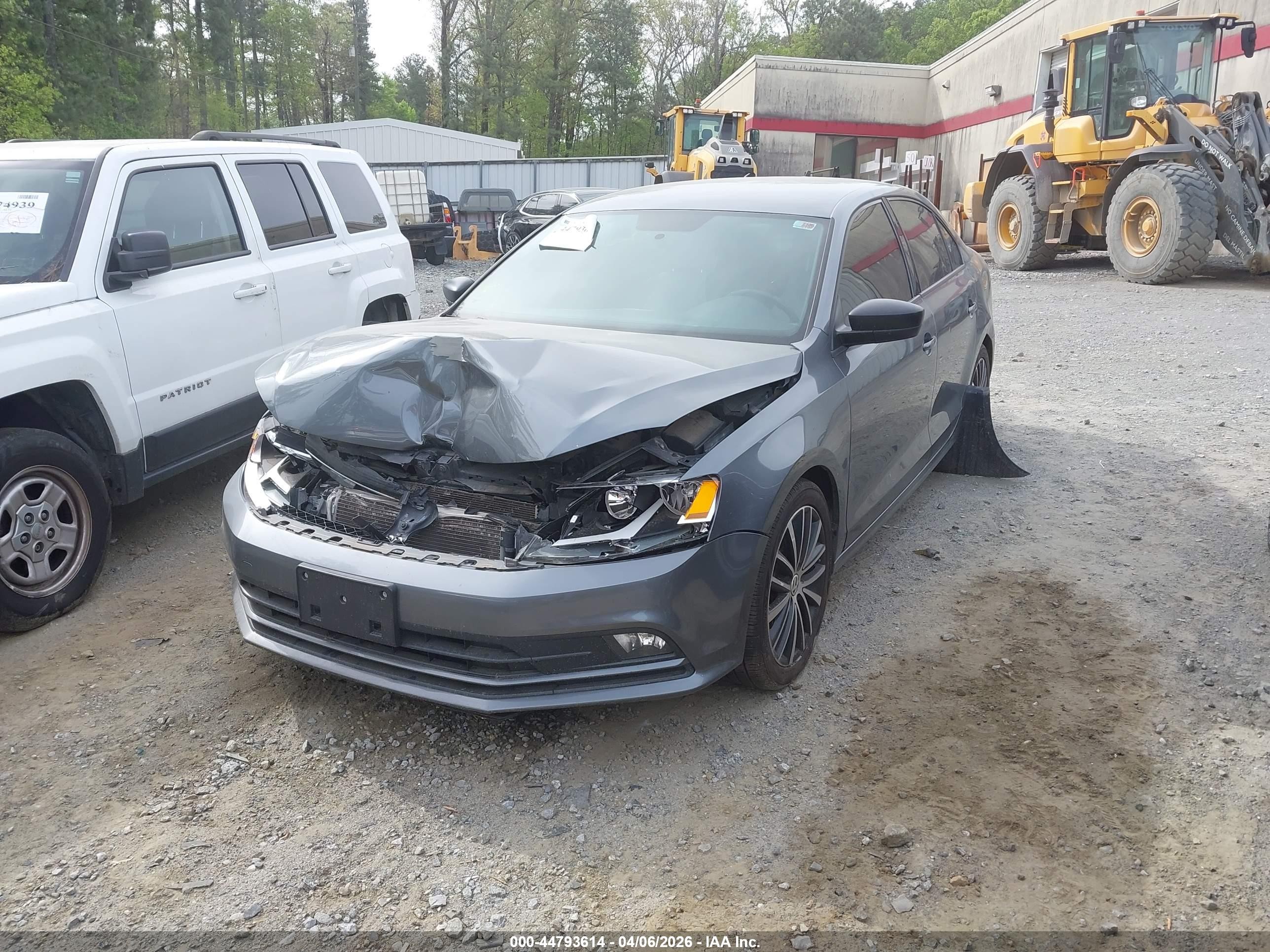 2015 Volkswagen Jetta 1.8t Sport Gray vin: 3VWD17AJ3FM222839