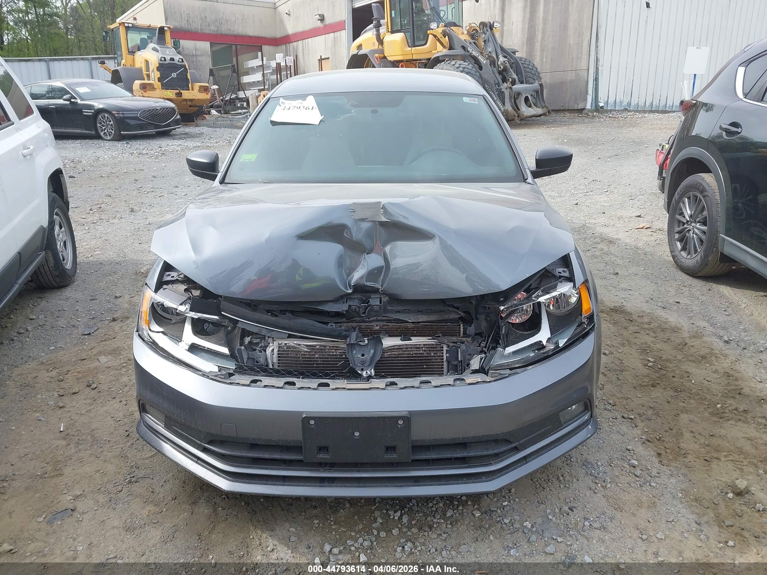 2015 Volkswagen Jetta 1.8t Sport Gray vin: 3VWD17AJ3FM222839