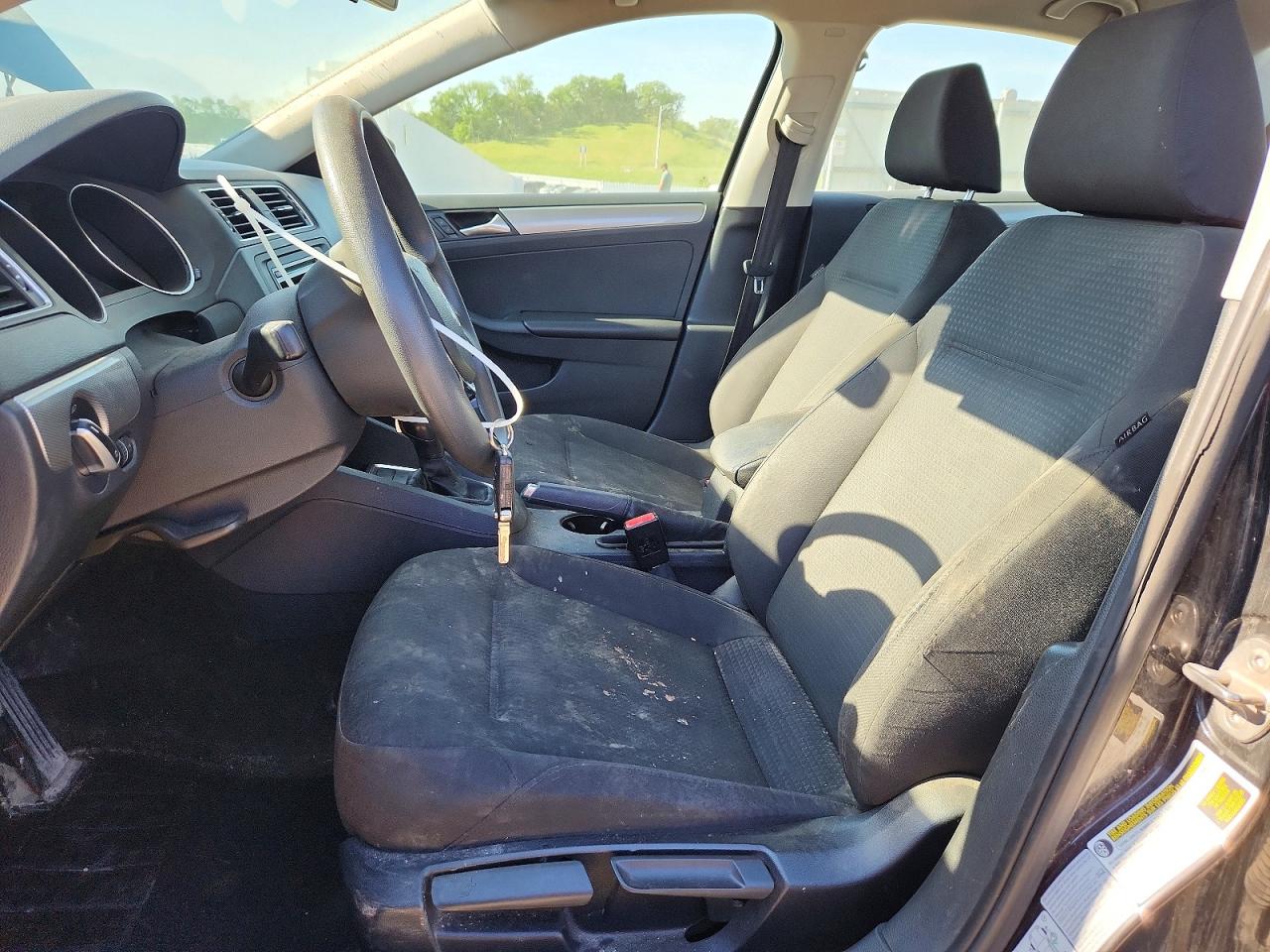 2015 Volkswagen Jetta Se Black vin: 3VWD17AJ3FM229726