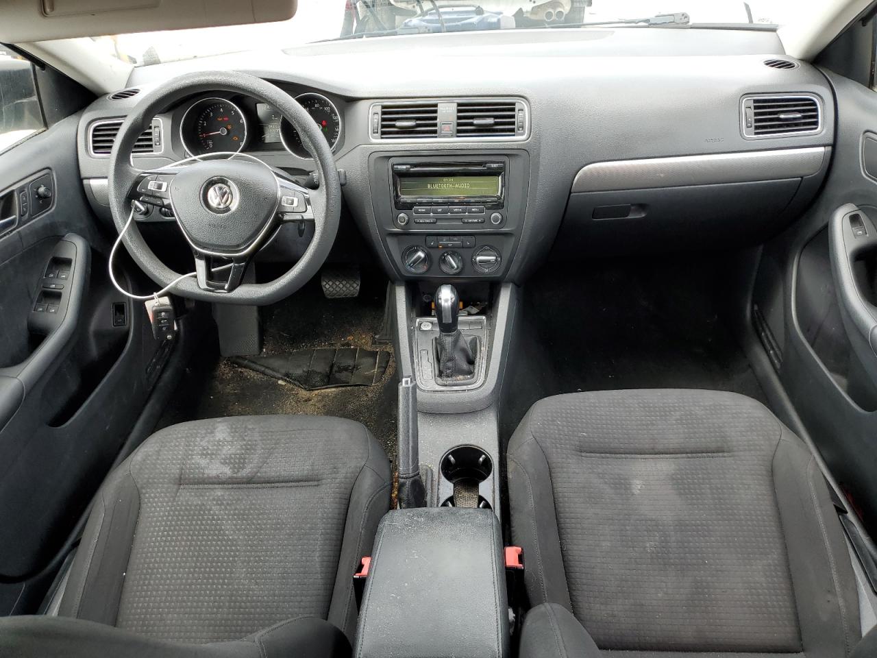 2015 Volkswagen Jetta Se Белый vin: 3VWD17AJ3FM288081
