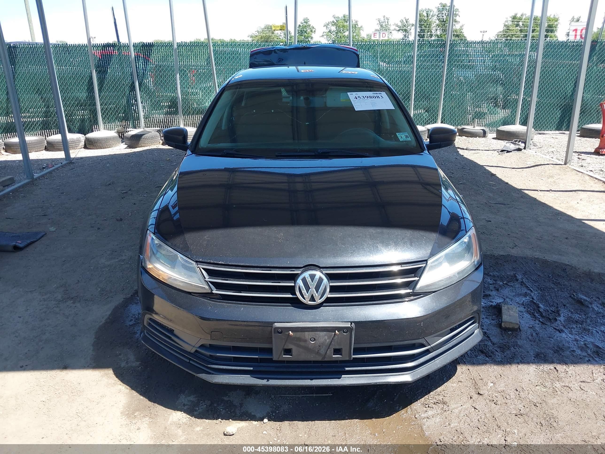 2015 Volkswagen Jetta 1.8t Se Черный vin: 3VWD17AJ3FM346920