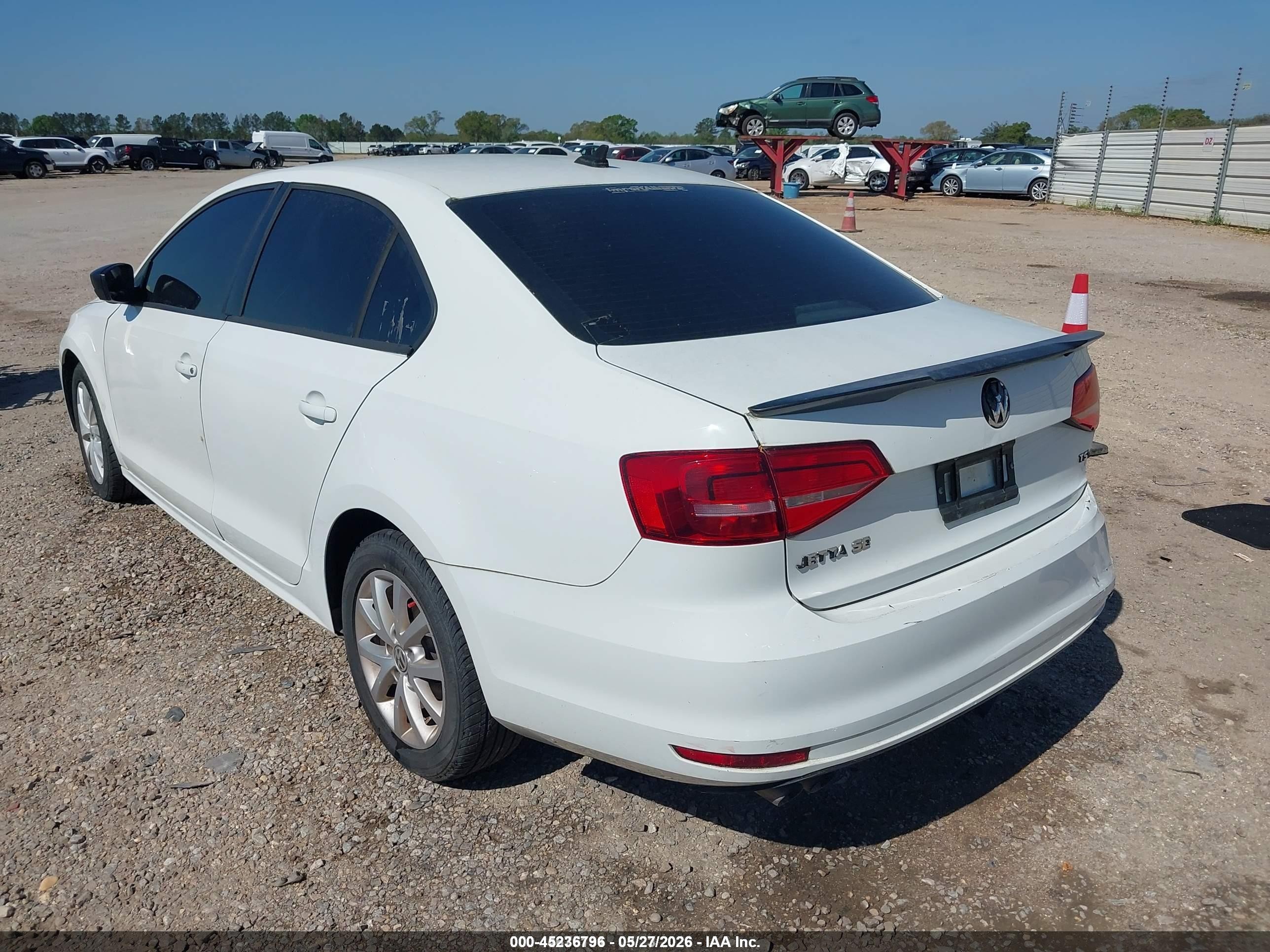 2015 Volkswagen Jetta 1.8t Se White vin: 3VWD17AJ3FM418781