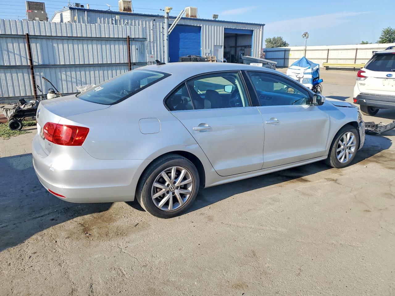 2014 Volkswagen Jetta Se Silver vin: 3VWD17AJ4EM241897
