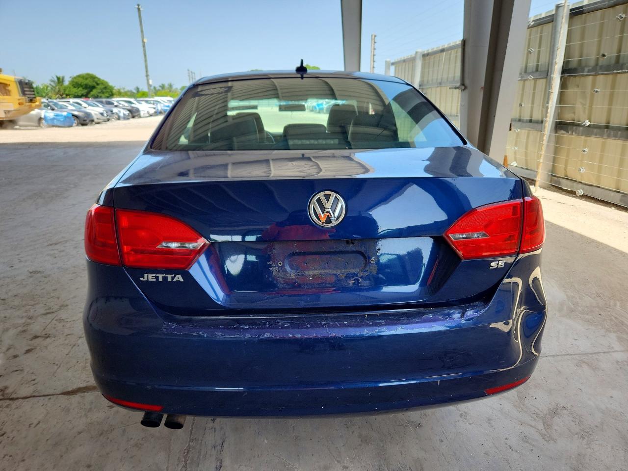 2014 Volkswagen Jetta Se Blue vin: 3VWD17AJ4EM243391