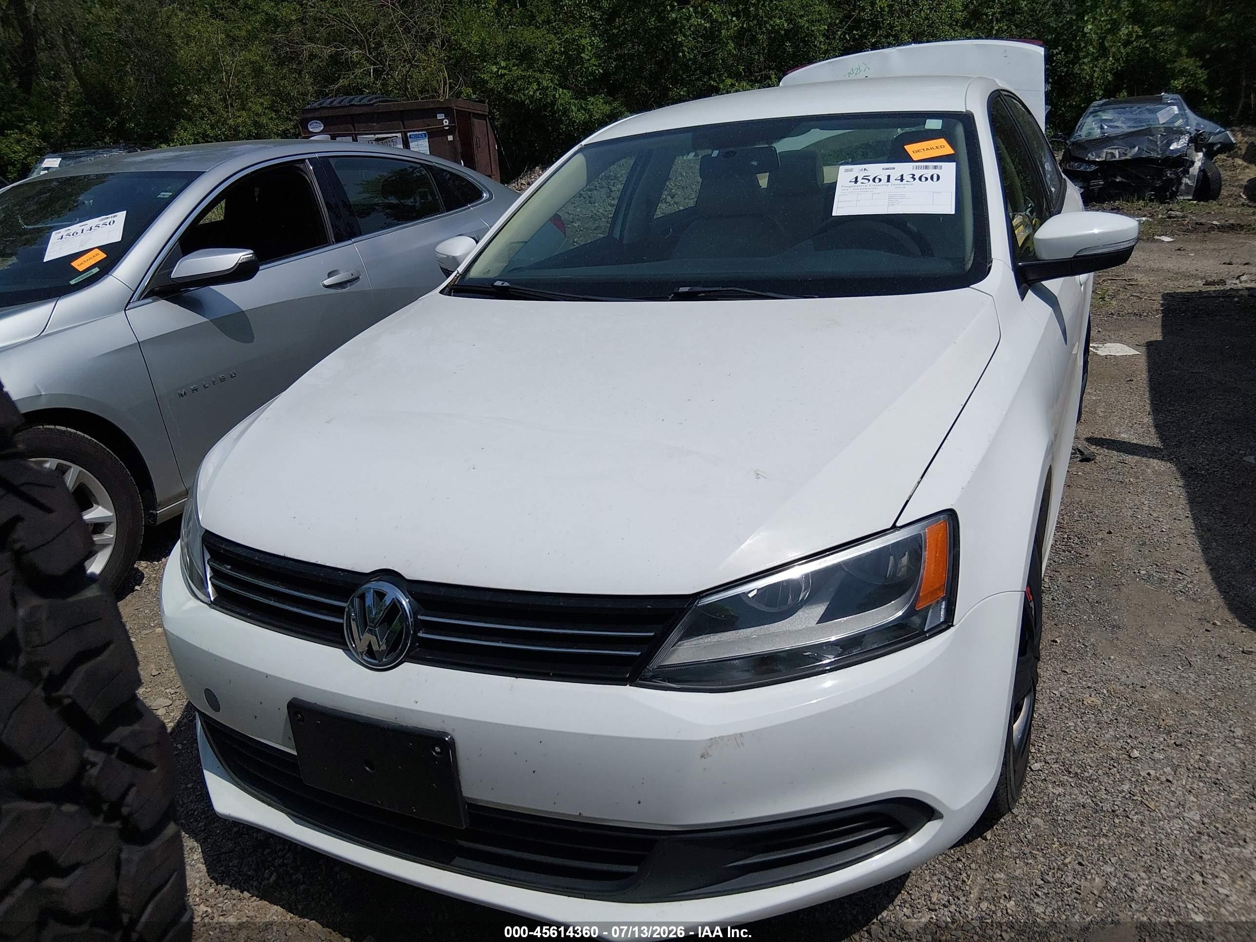 2014 Volkswagen Jetta 1.8t Se Белый vin: 3VWD17AJ4EM281302