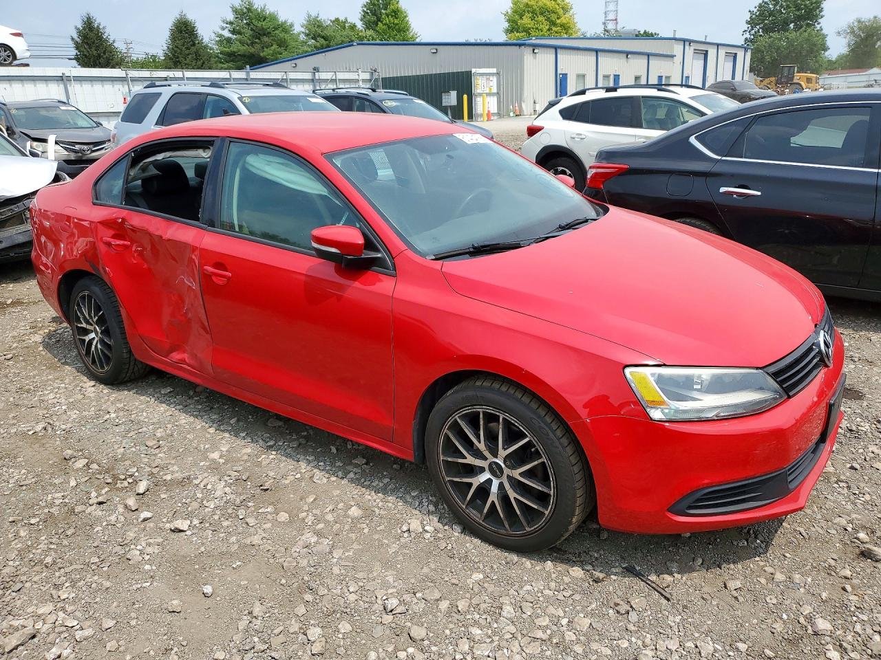 2014 Volkswagen Jetta Se Красный vin: 3VWD17AJ4EM283647