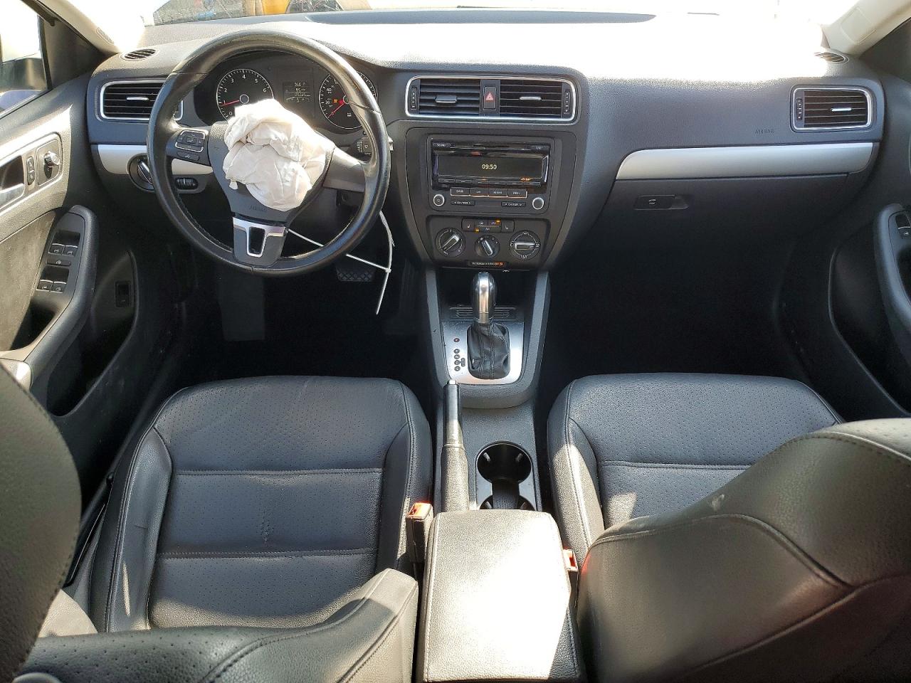 2014 Volkswagen Jetta Se Белый vin: 3VWD17AJ4EM285320