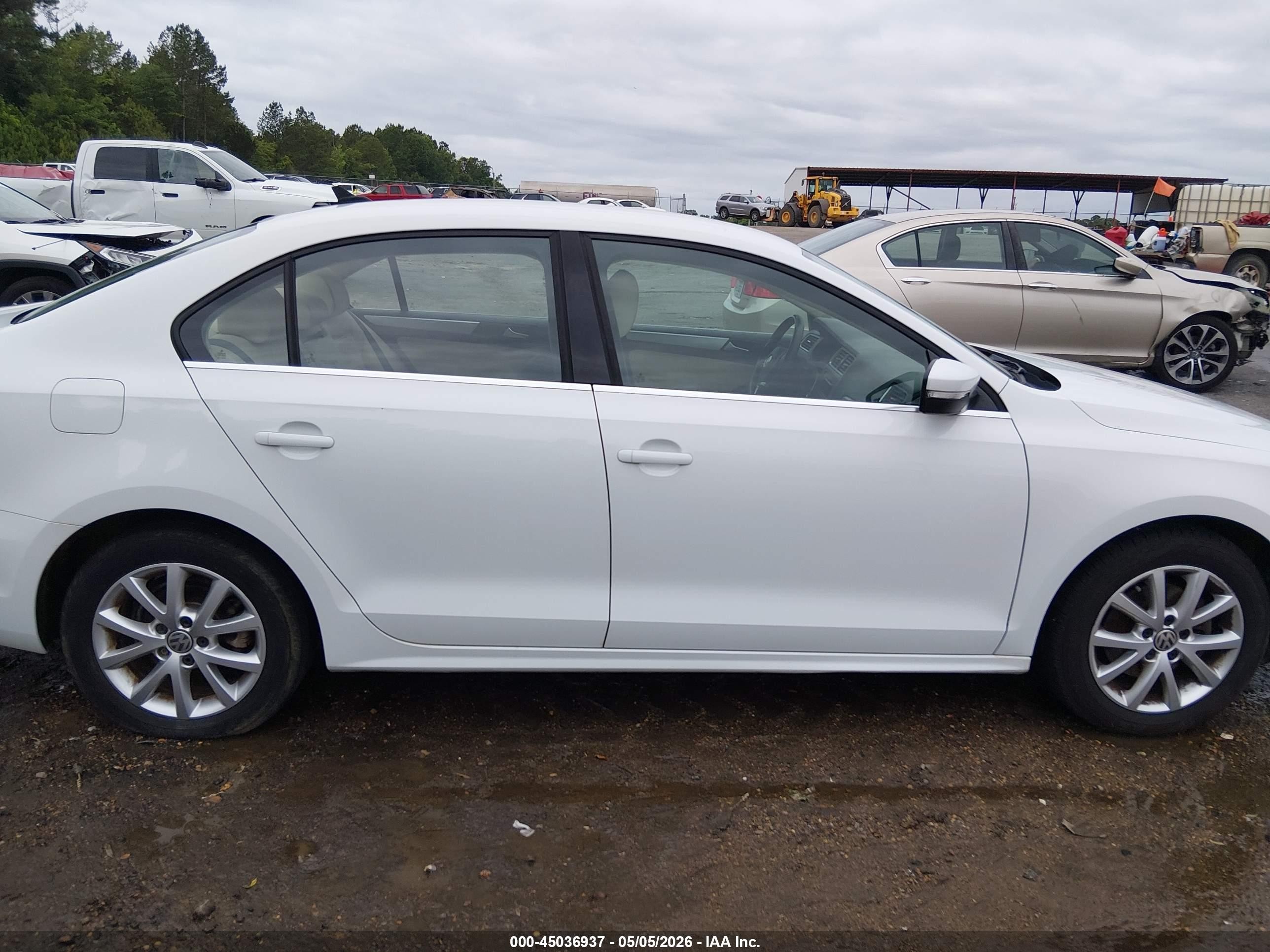 2014 Volkswagen Jetta 1.8t Se White vin: 3VWD17AJ4EM286760