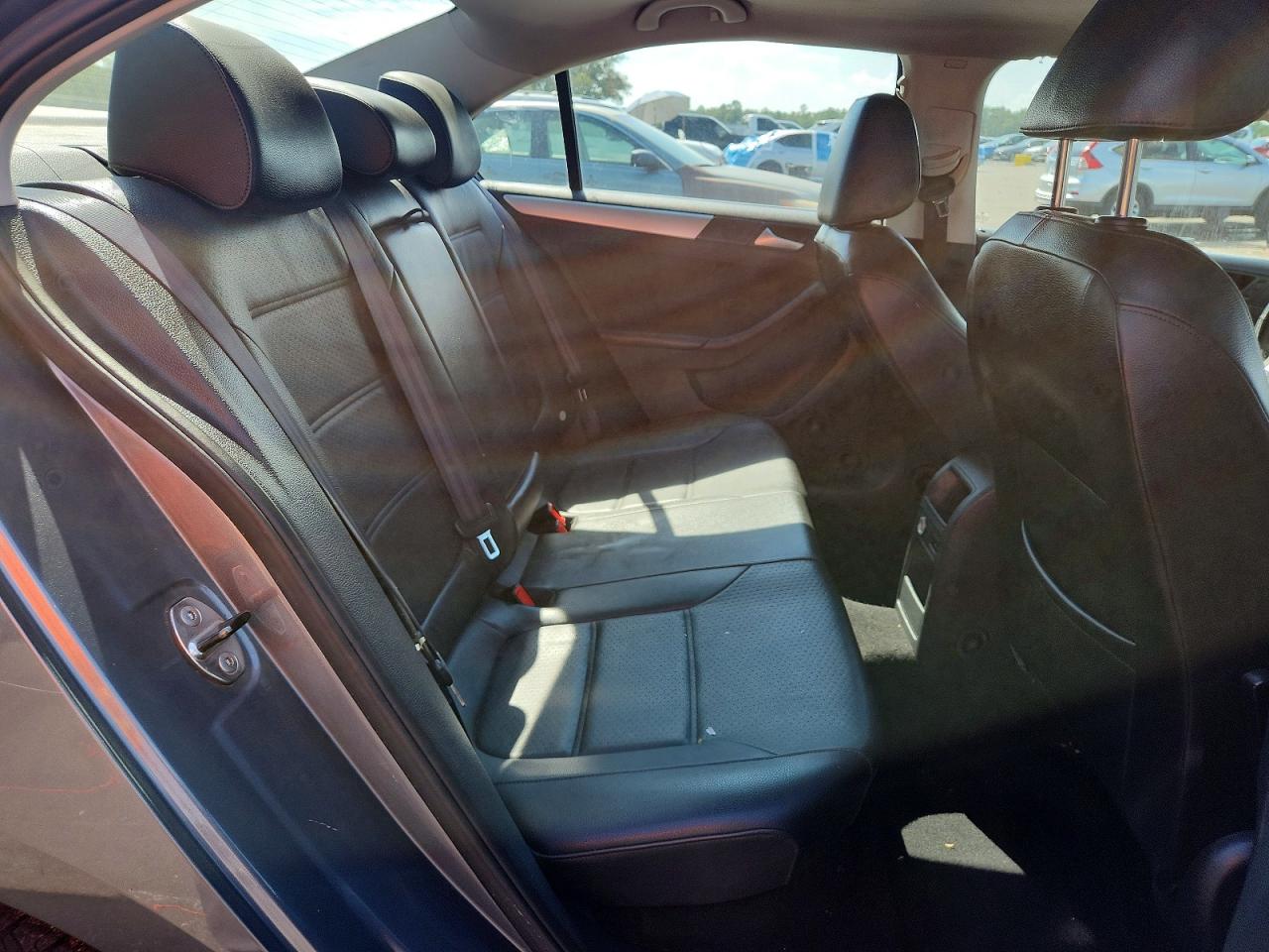 2014 Volkswagen Jetta Se Серый vin: 3VWD17AJ4EM296611