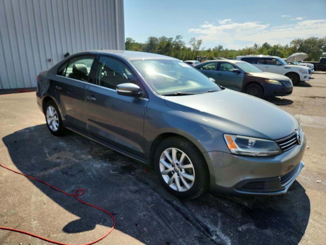 2014 Volkswagen Jetta Se Серый vin: 3VWD17AJ4EM296611