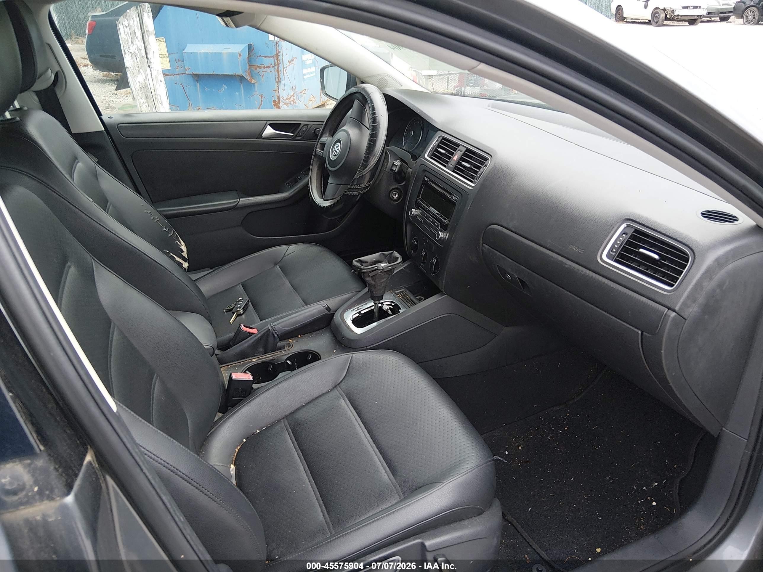 2014 Volkswagen Jetta 1.8t Se Gray vin: 3VWD17AJ4EM309678