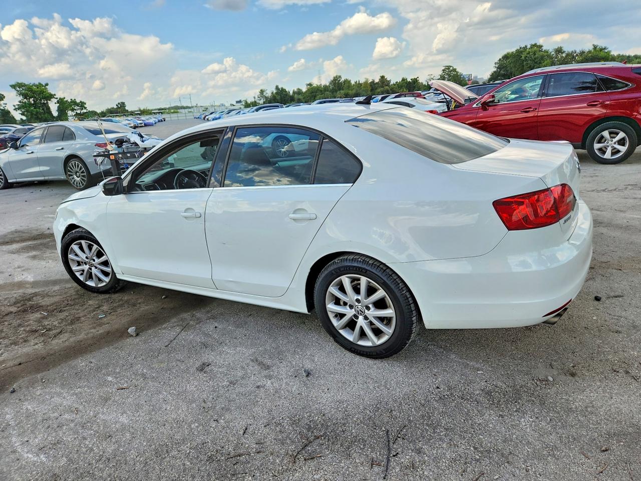2014 Volkswagen Jetta Se Белый vin: 3VWD17AJ4EM403303