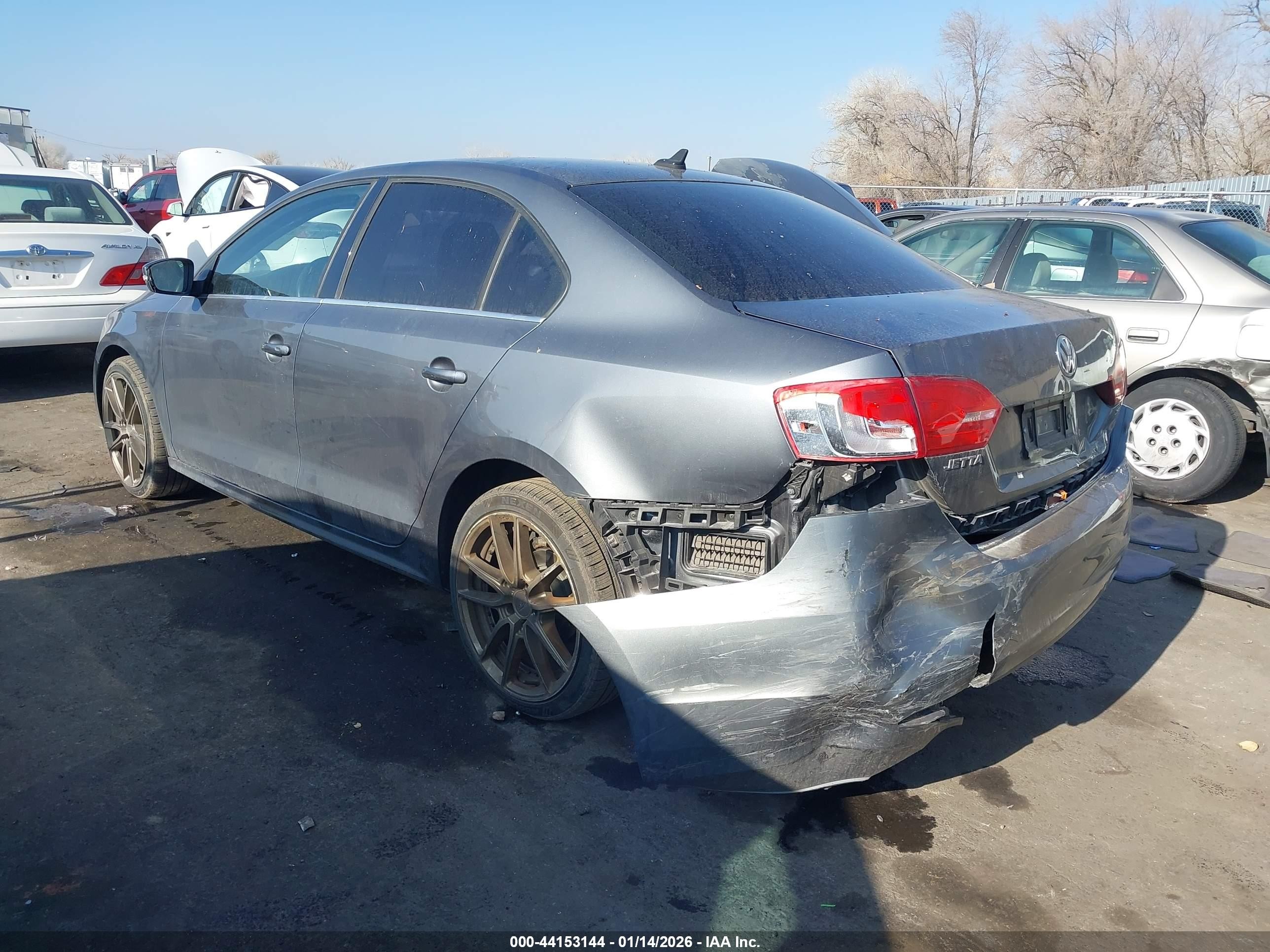 2014 Volkswagen Jetta 1.8t Se Gray vin: 3VWD17AJ4EM439153