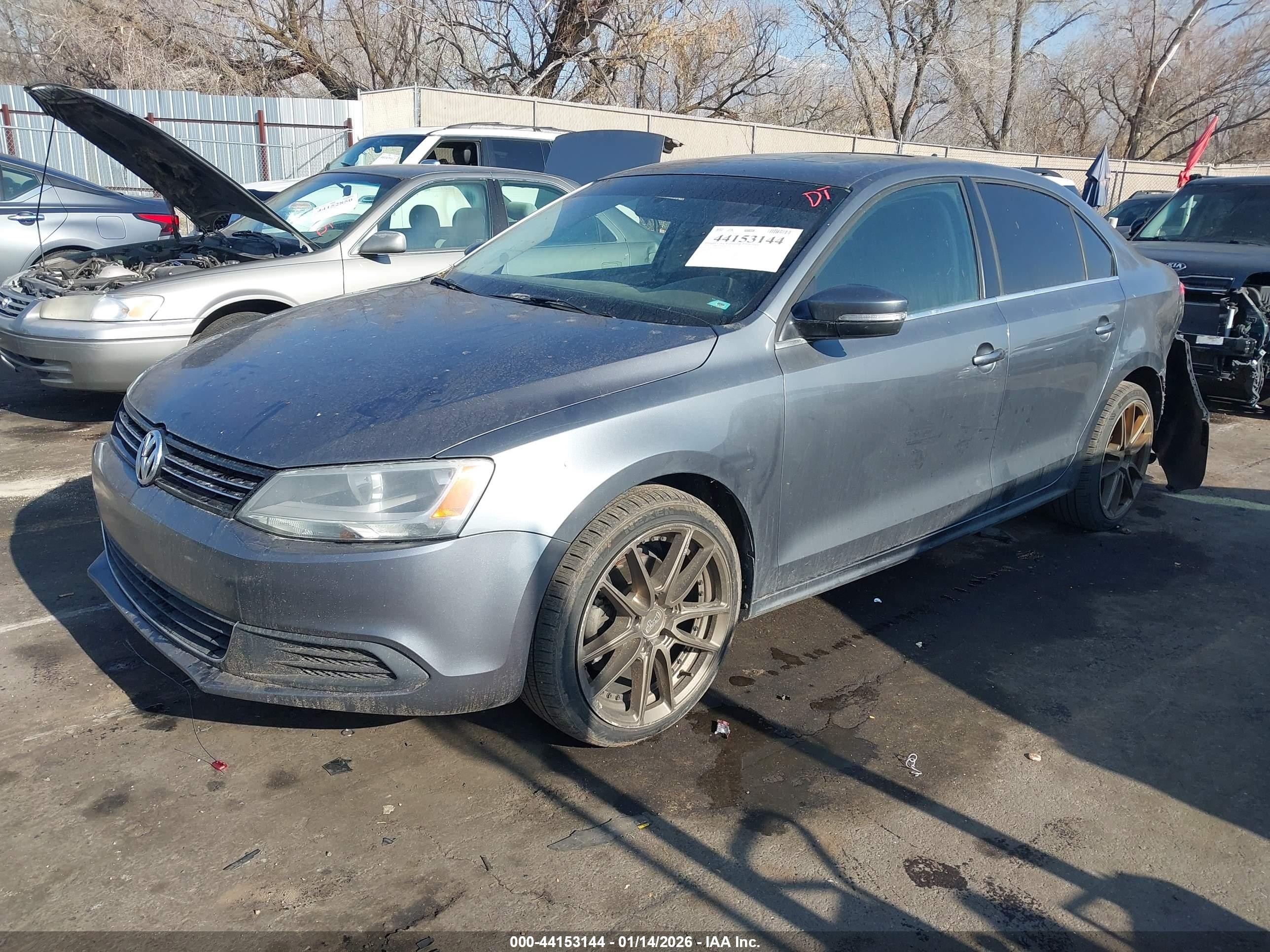 2014 Volkswagen Jetta 1.8t Se Gray vin: 3VWD17AJ4EM439153