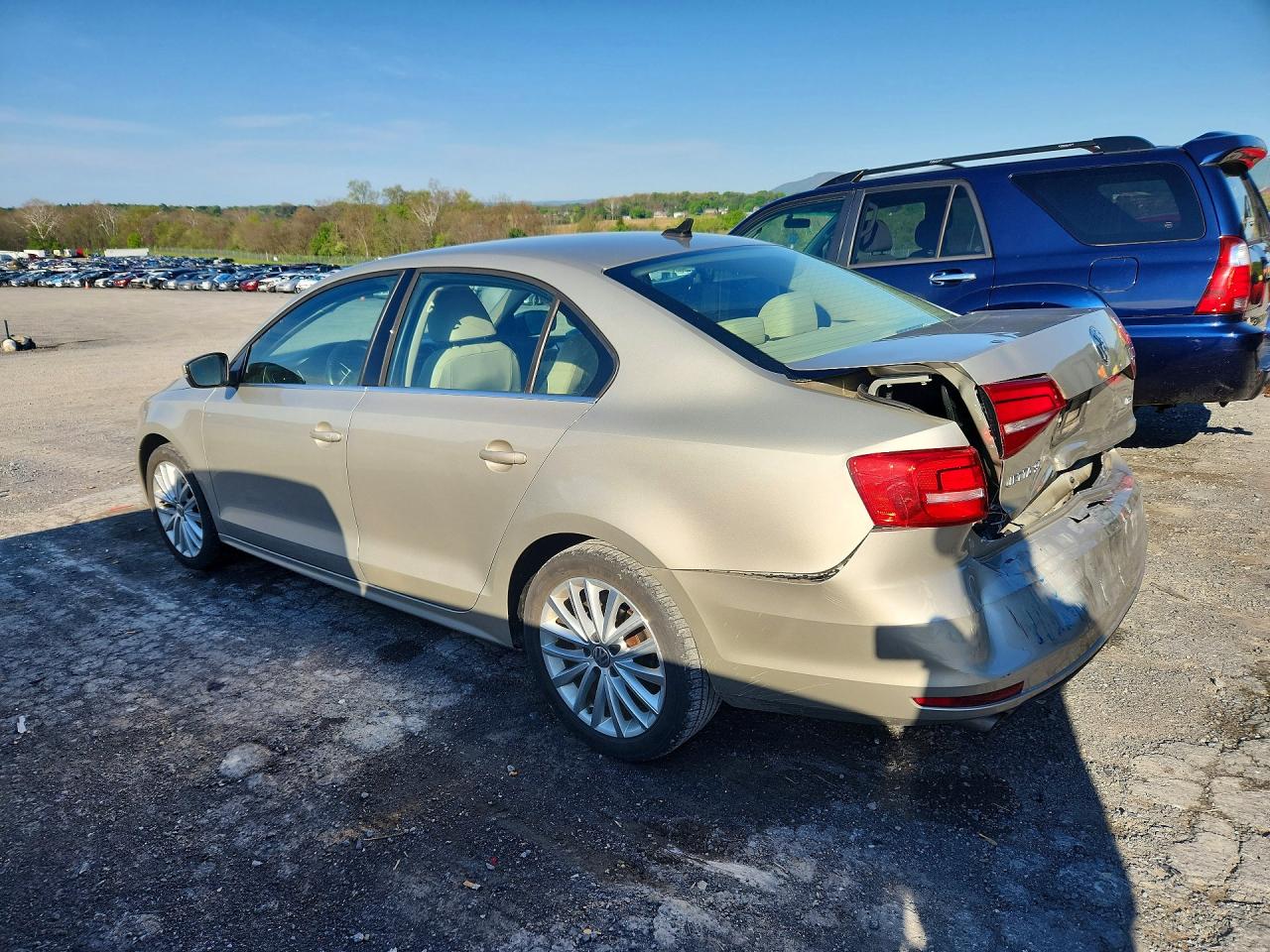 2015 Volkswagen Jetta Se Золотой vin: 3VWD17AJ4FM204270