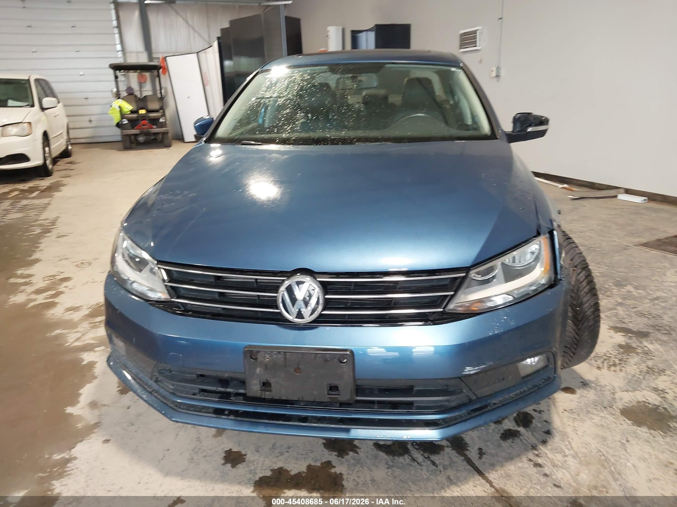 2015 Volkswagen Jetta 1.8t Se Blue vin: 3VWD17AJ4FM220968