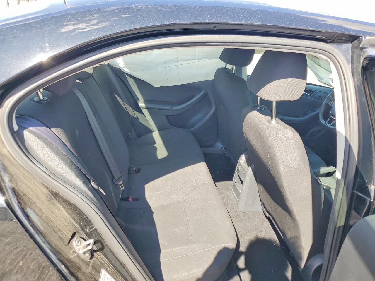 2015 Volkswagen Jetta Se Black vin: 3VWD17AJ4FM260807