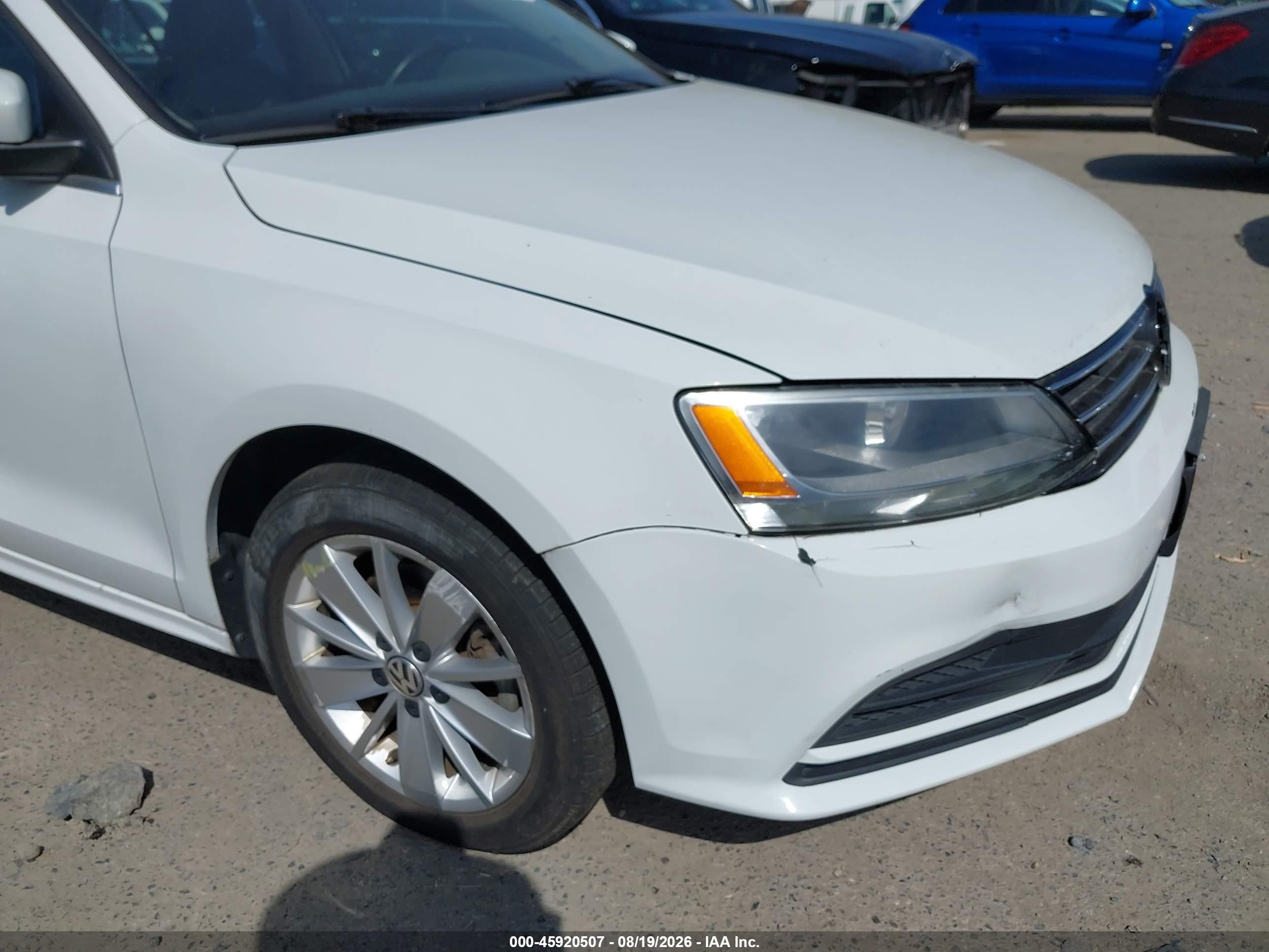 2015 Volkswagen Jetta 1.8t Se White vin: 3VWD17AJ4FM286047