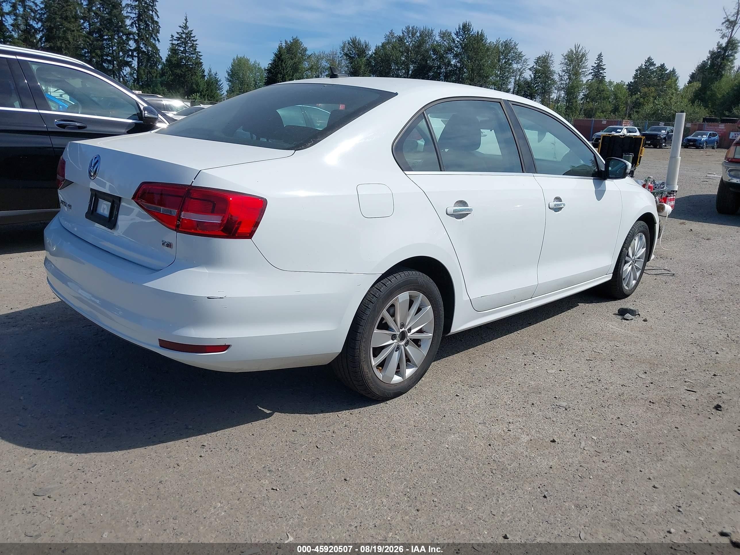 2015 Volkswagen Jetta 1.8t Se White vin: 3VWD17AJ4FM286047