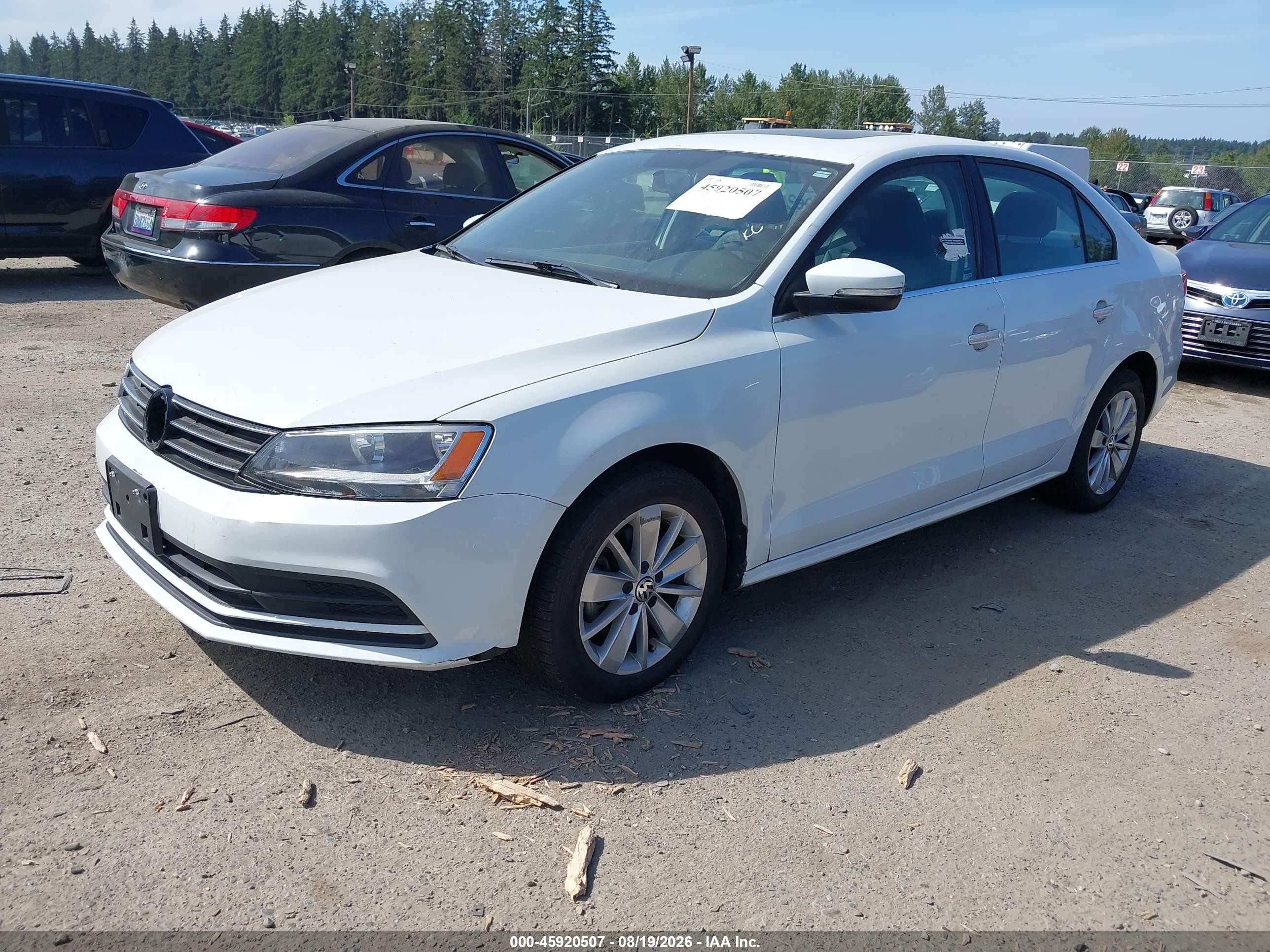 2015 Volkswagen Jetta 1.8t Se White vin: 3VWD17AJ4FM286047