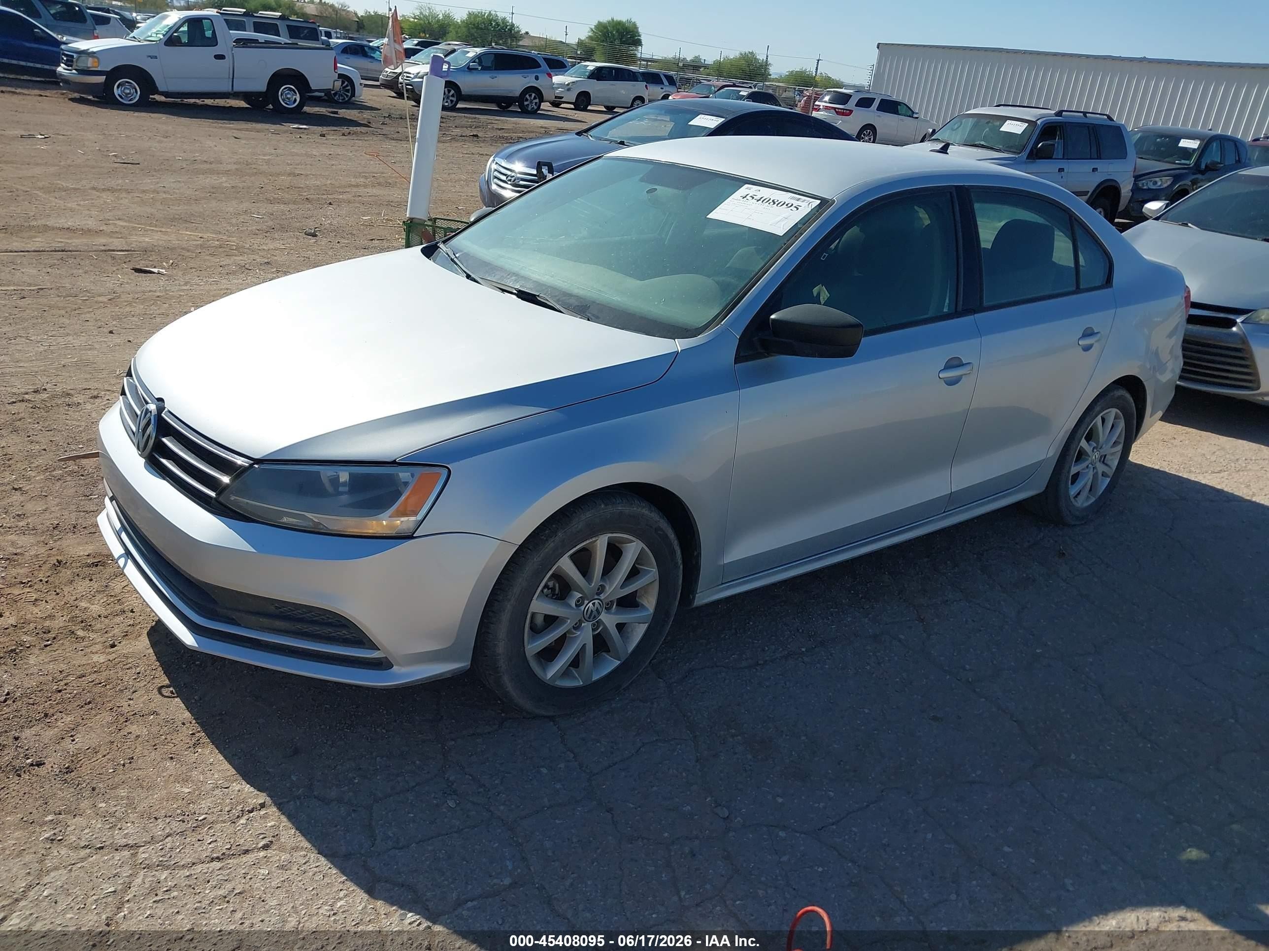2015 Volkswagen Jetta 1.8t Se Silver vin: 3VWD17AJ4FM341547