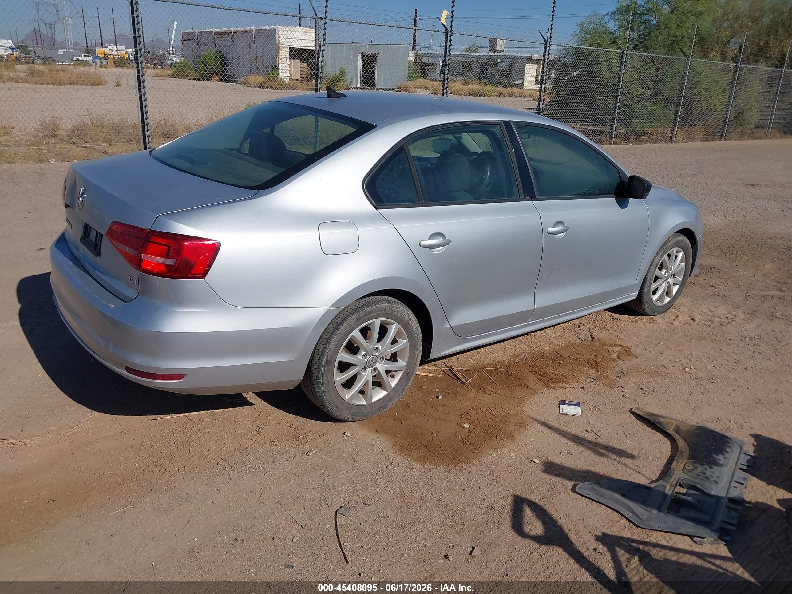 2015 Volkswagen Jetta 1.8t Se Silver vin: 3VWD17AJ4FM341547