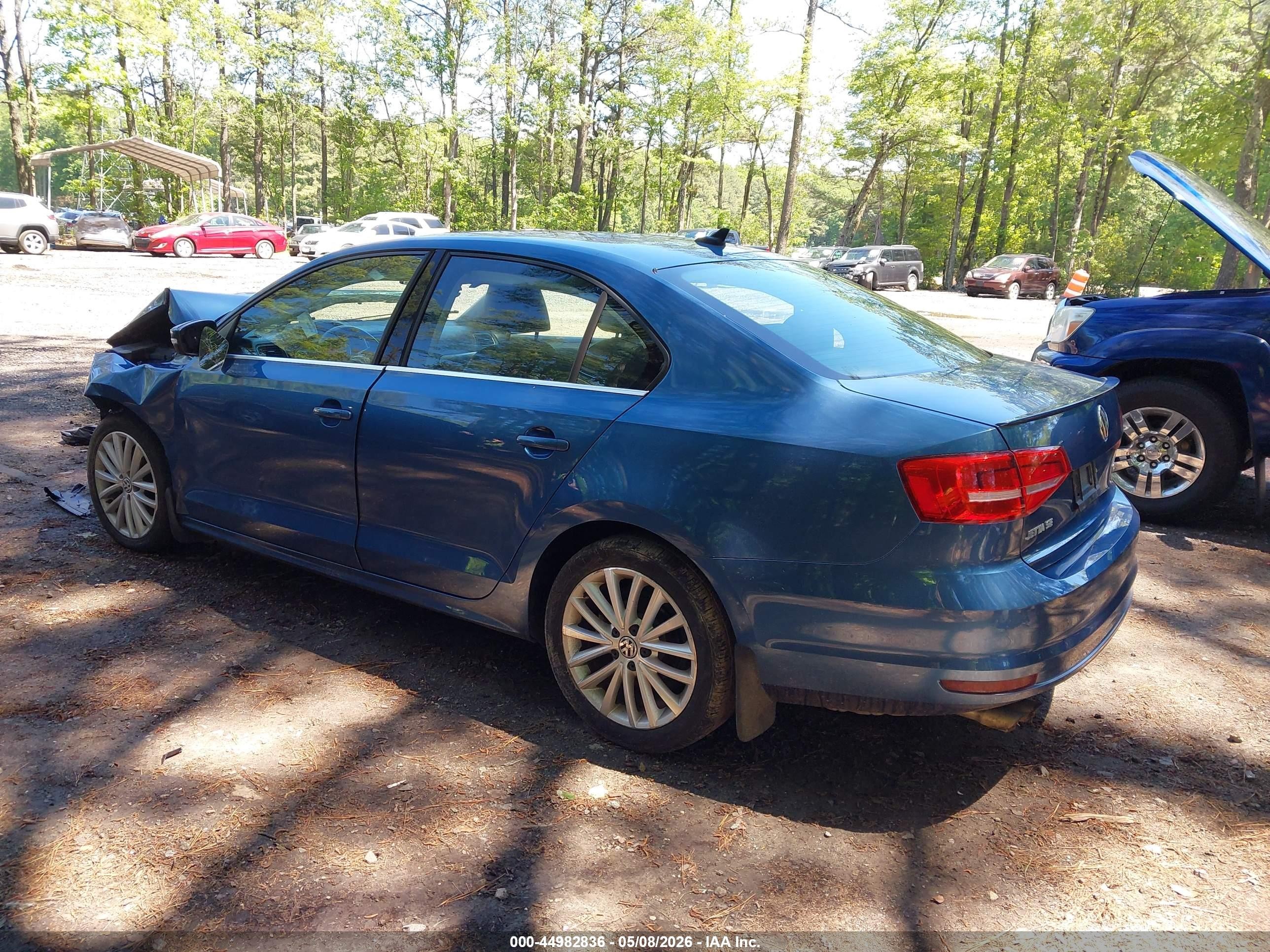 2015 Volkswagen Jetta 1.8t Se Blue vin: 3VWD17AJ4FM353651