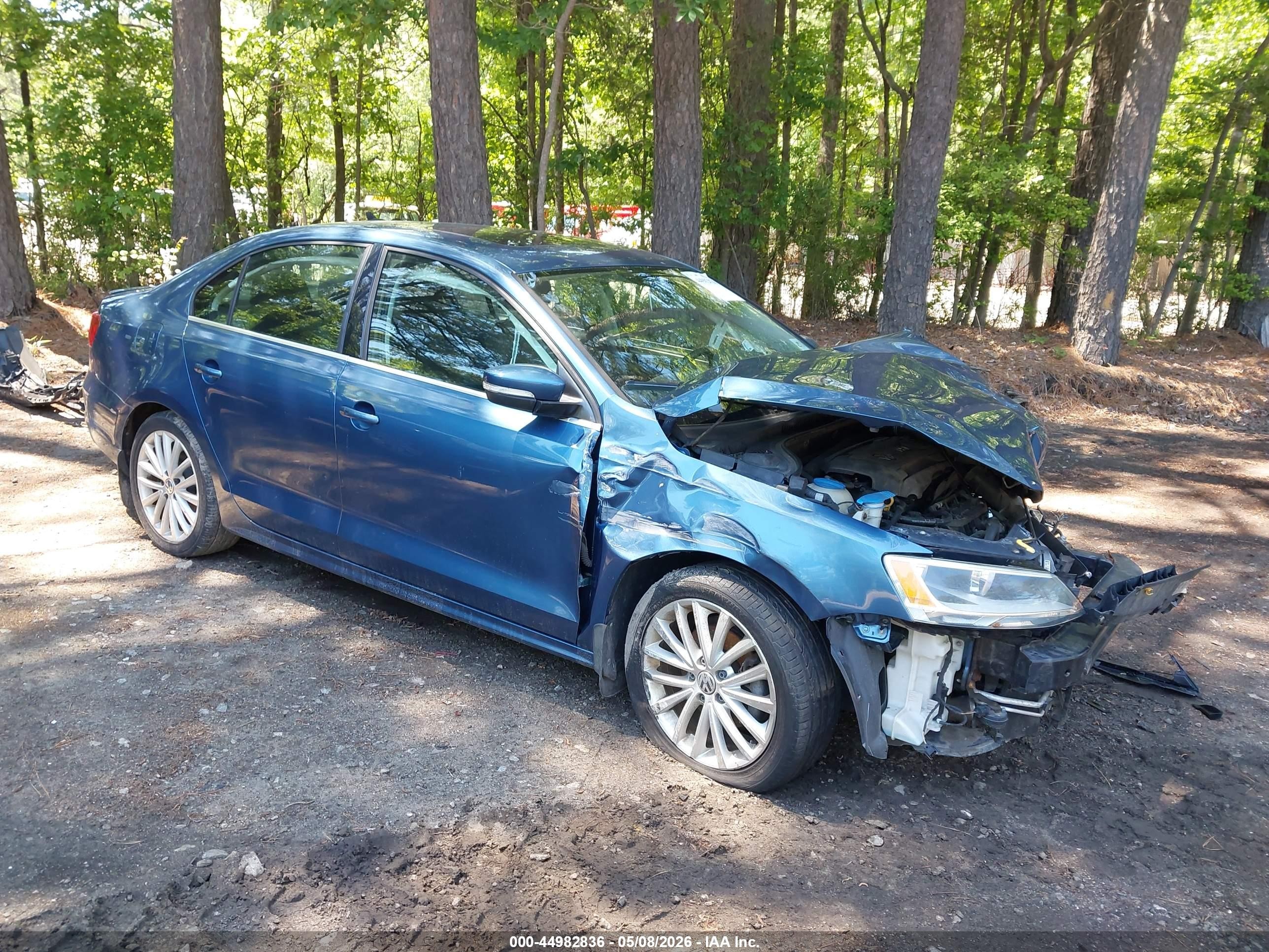 2015 Volkswagen Jetta 1.8t Se Blue vin: 3VWD17AJ4FM353651