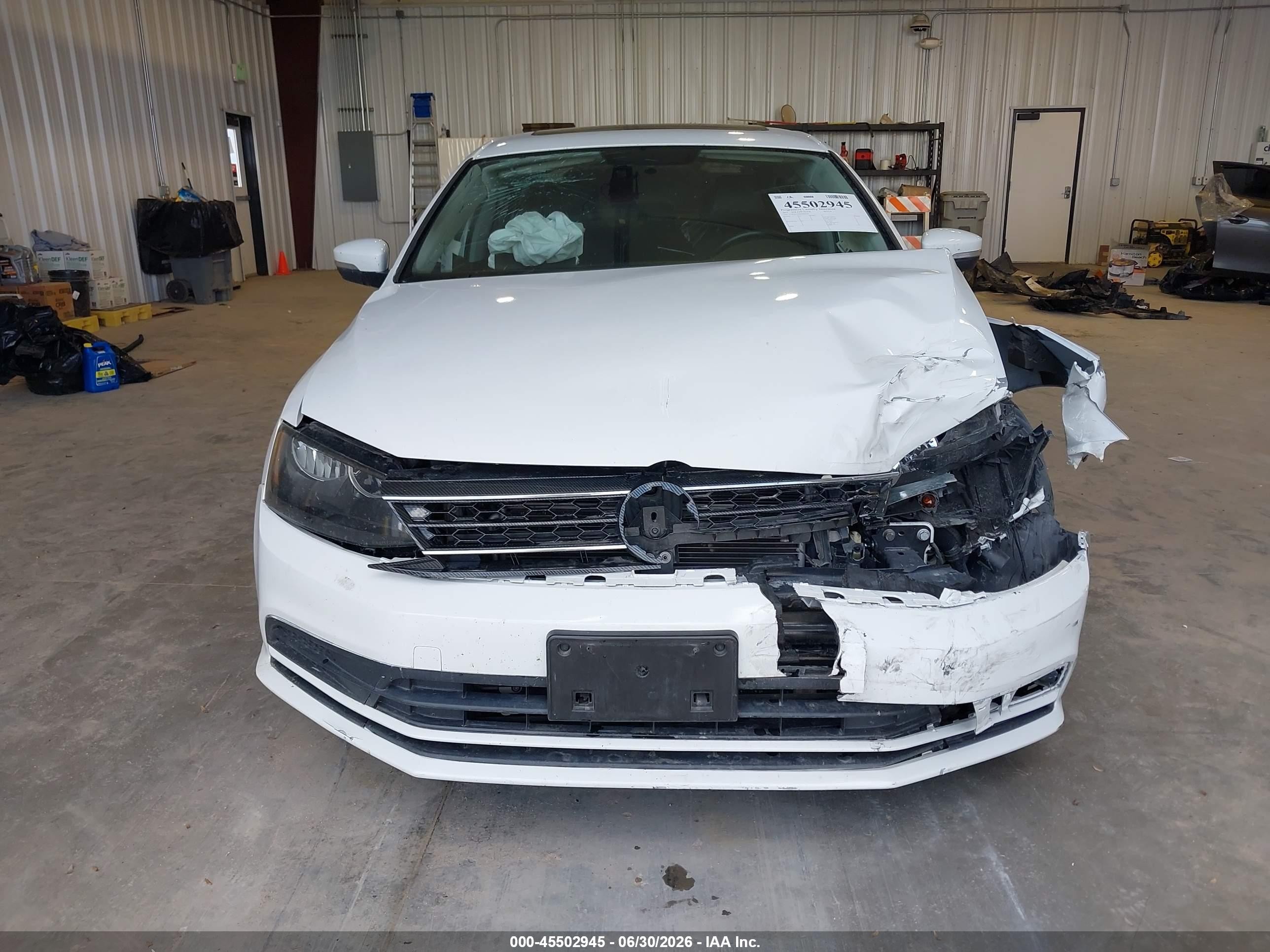 2015 Volkswagen Jetta 1.8t Se Белый vin: 3VWD17AJ4FM406218