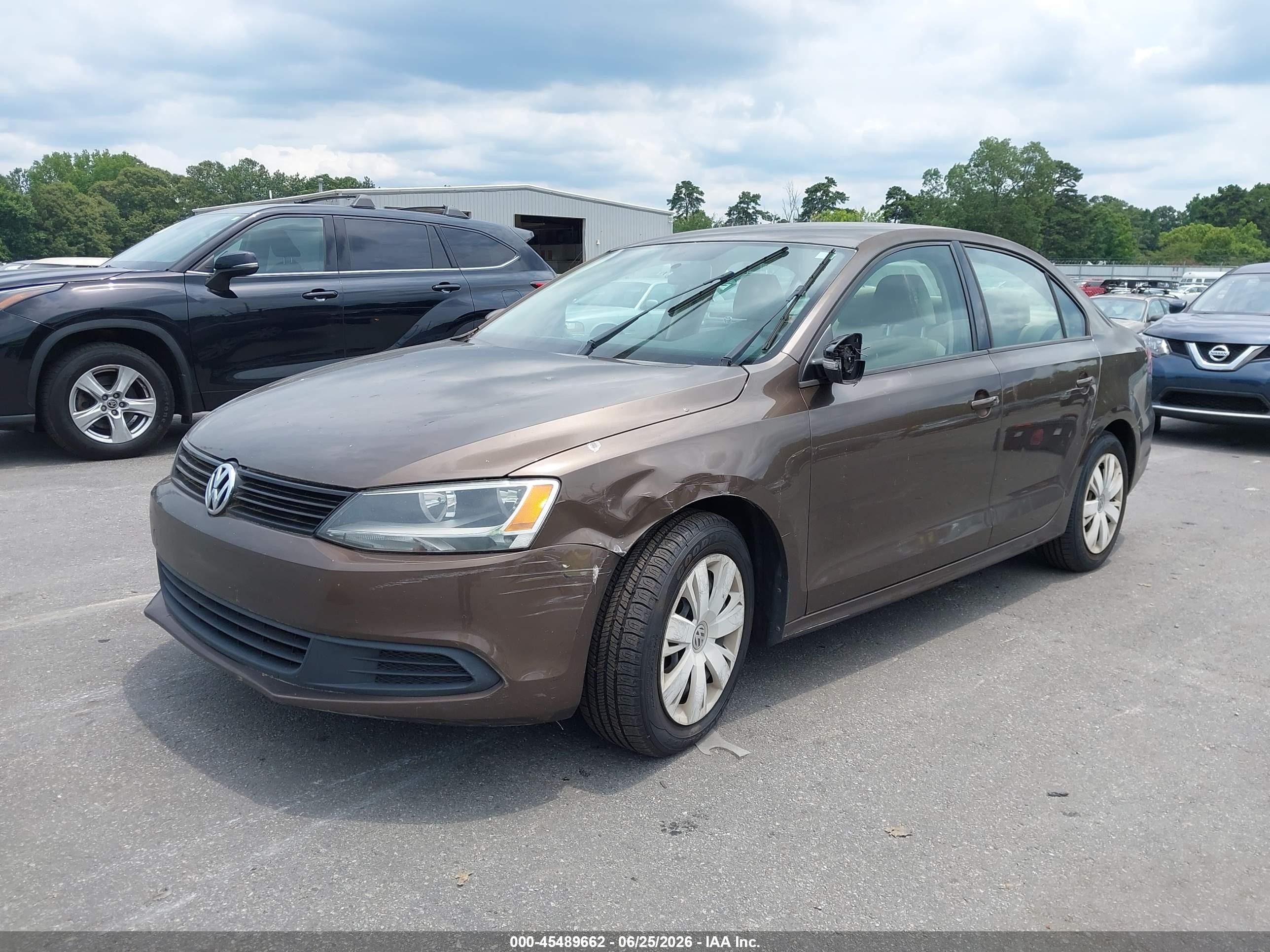 2014 Volkswagen Jetta 1.8t Se Brown vin: 3VWD17AJ5EM211145