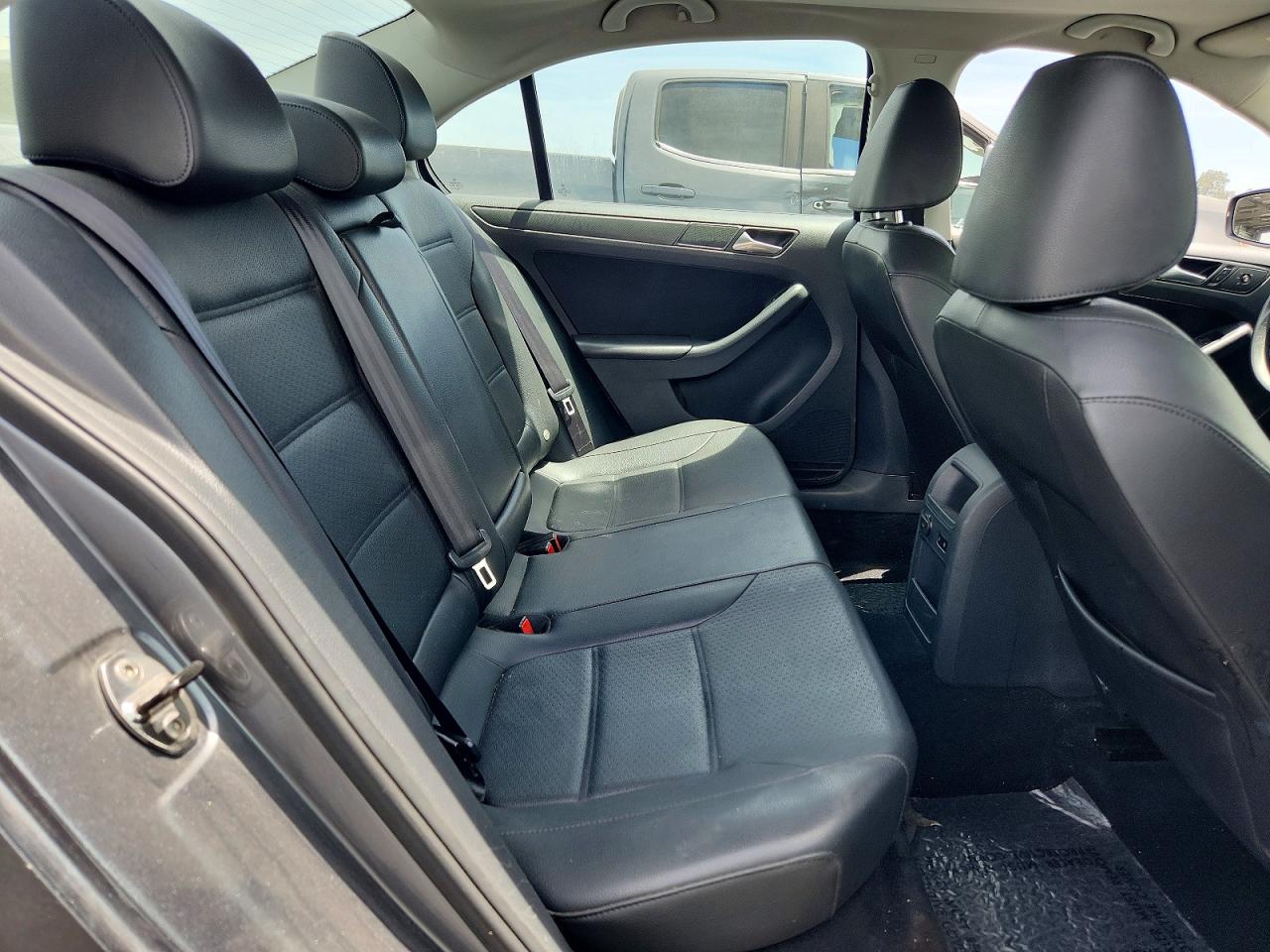 2014 Volkswagen Jetta Se Gray vin: 3VWD17AJ5EM249927