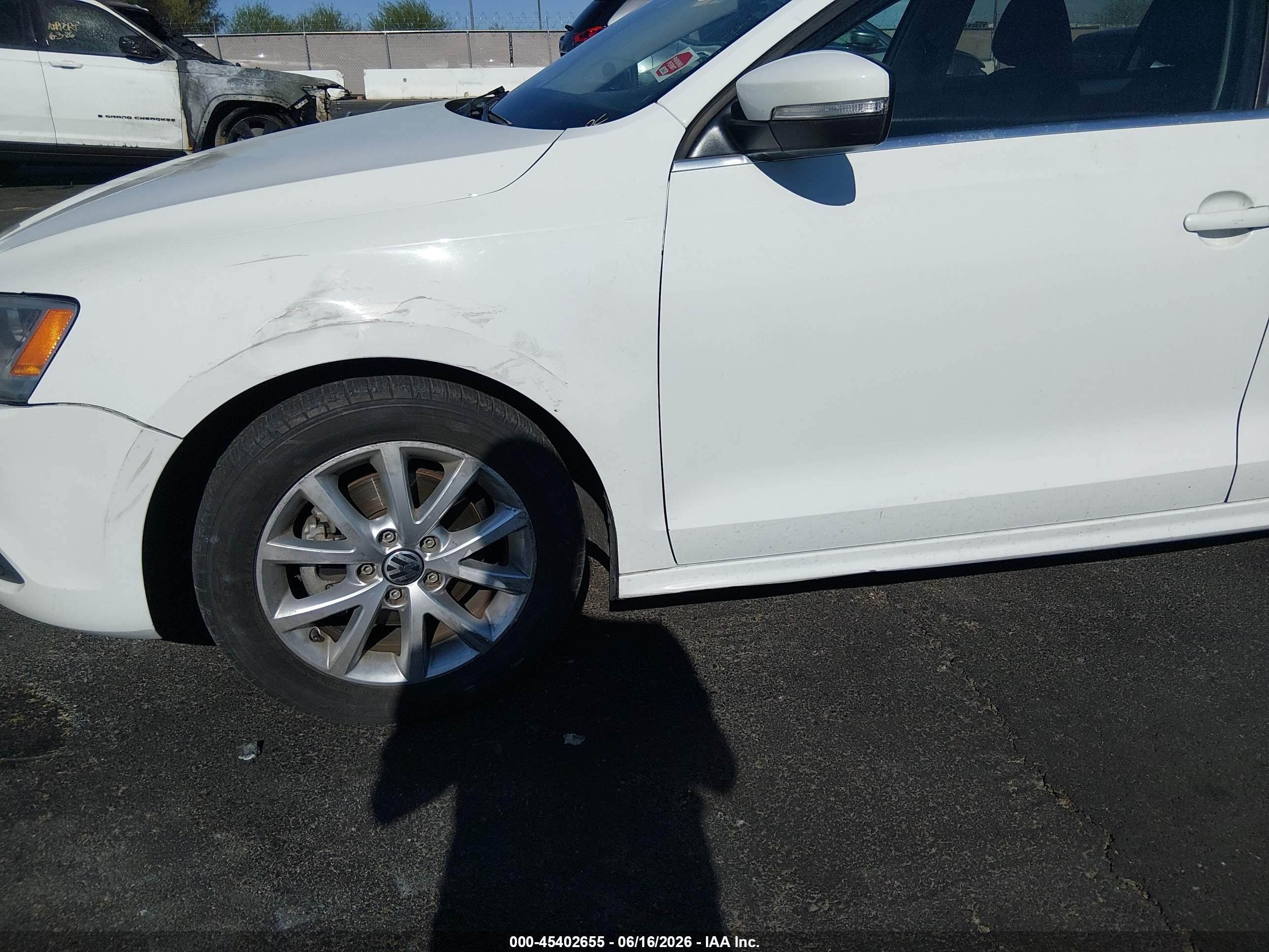 2014 Volkswagen Jetta 1.8t Se White vin: 3VWD17AJ5EM266114