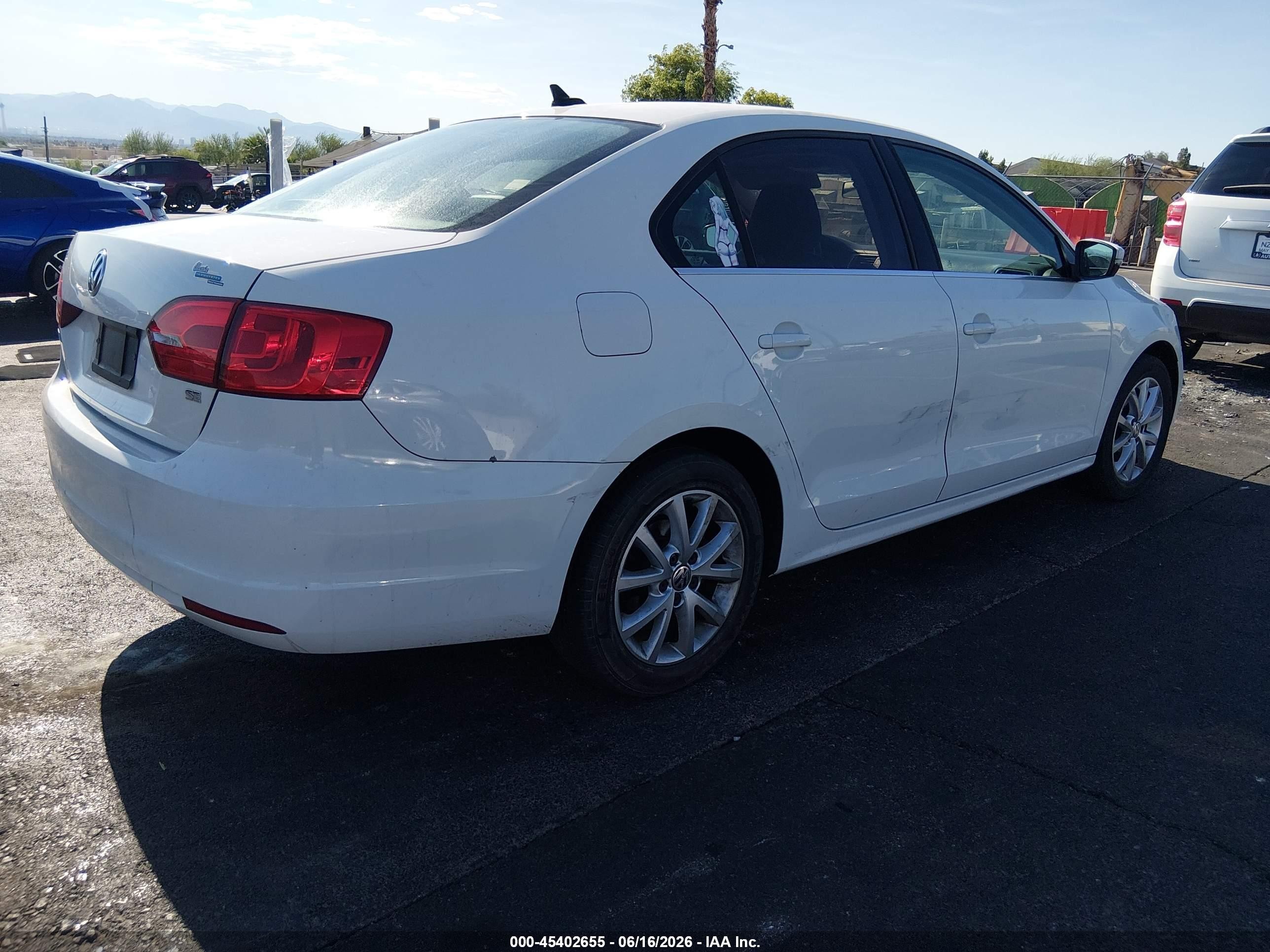 2014 Volkswagen Jetta 1.8t Se White vin: 3VWD17AJ5EM266114