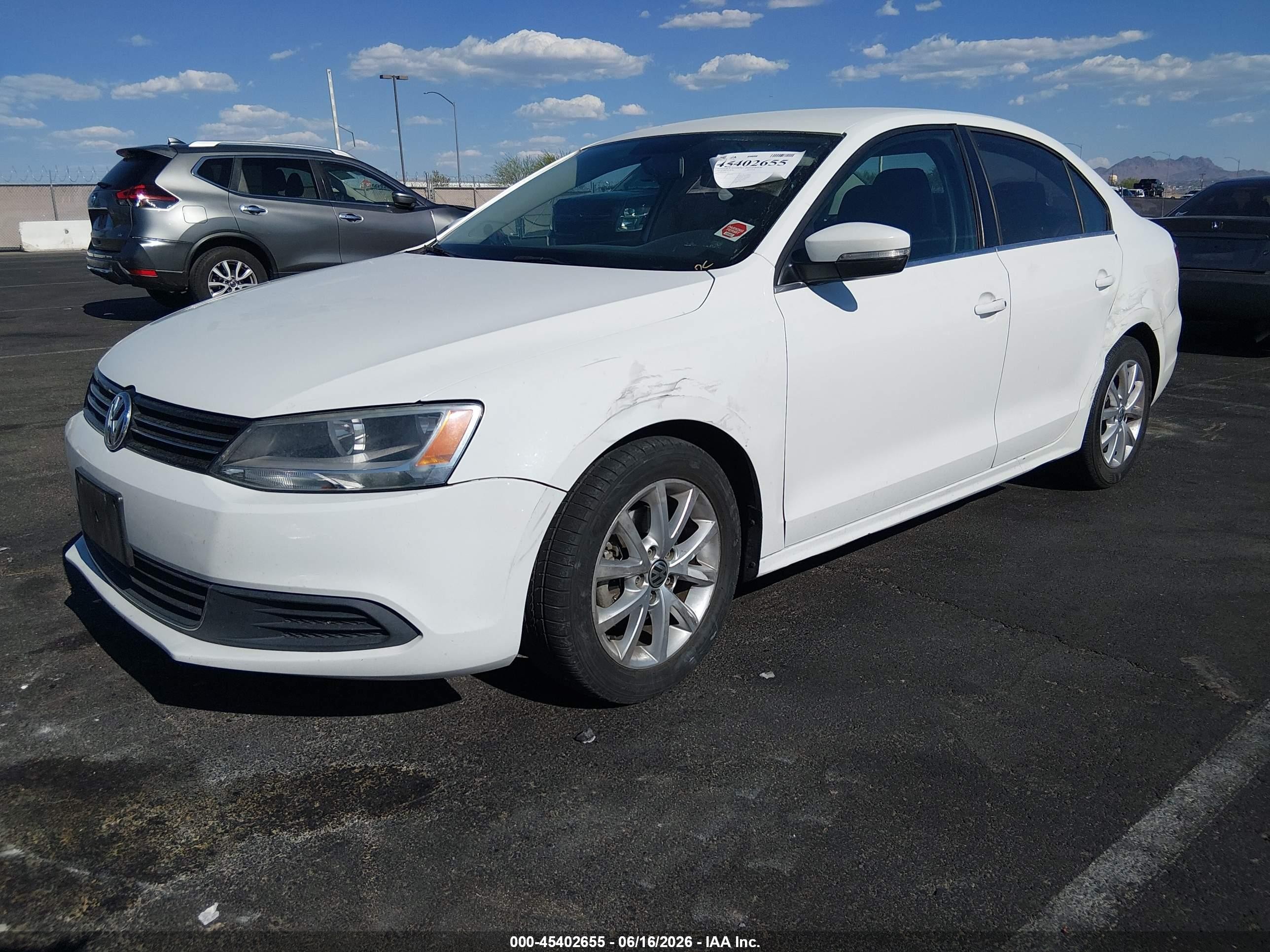 2014 Volkswagen Jetta 1.8t Se White vin: 3VWD17AJ5EM266114
