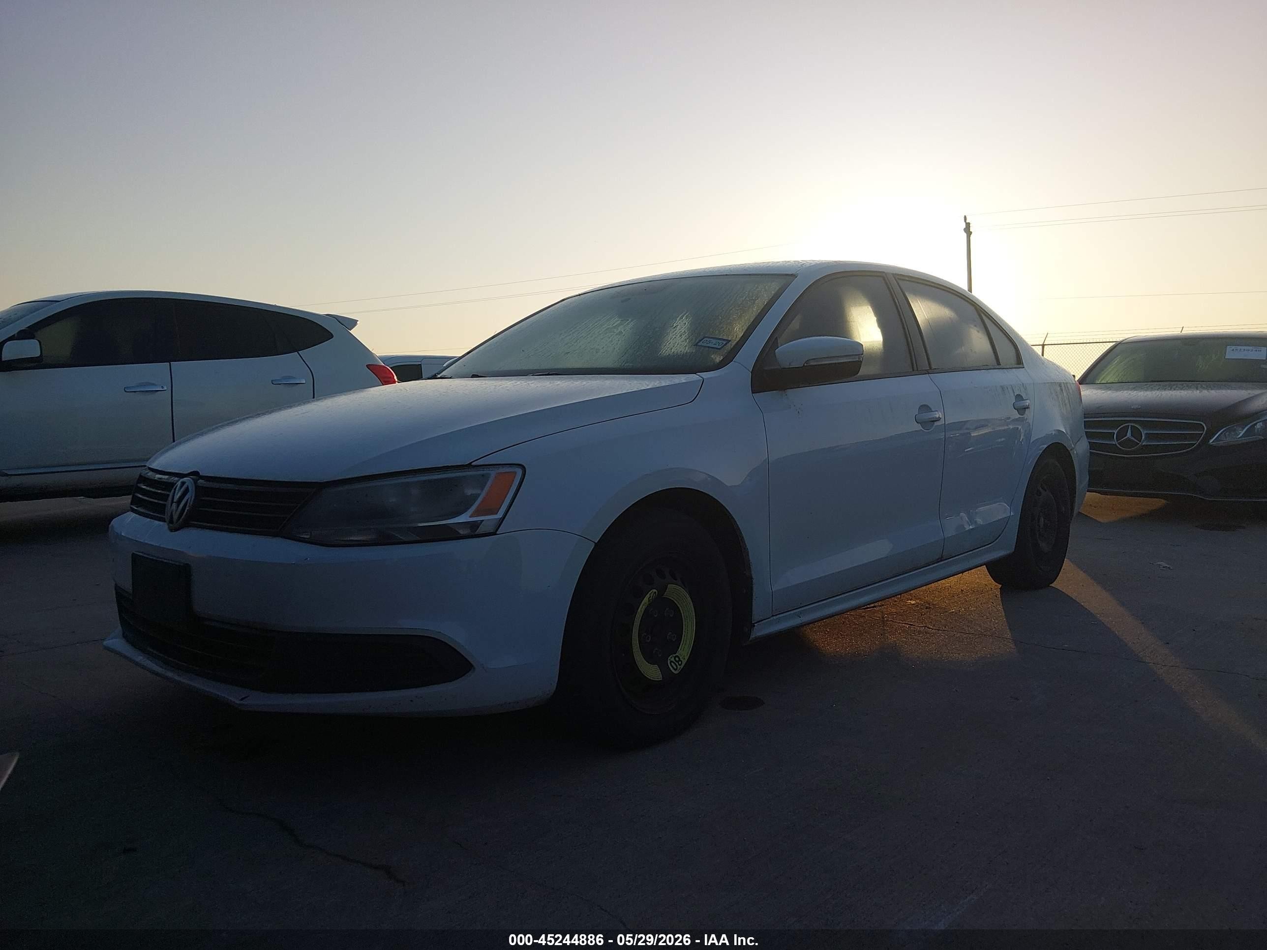 2014 Volkswagen Jetta 1.8t Se White vin: 3VWD17AJ5EM287240