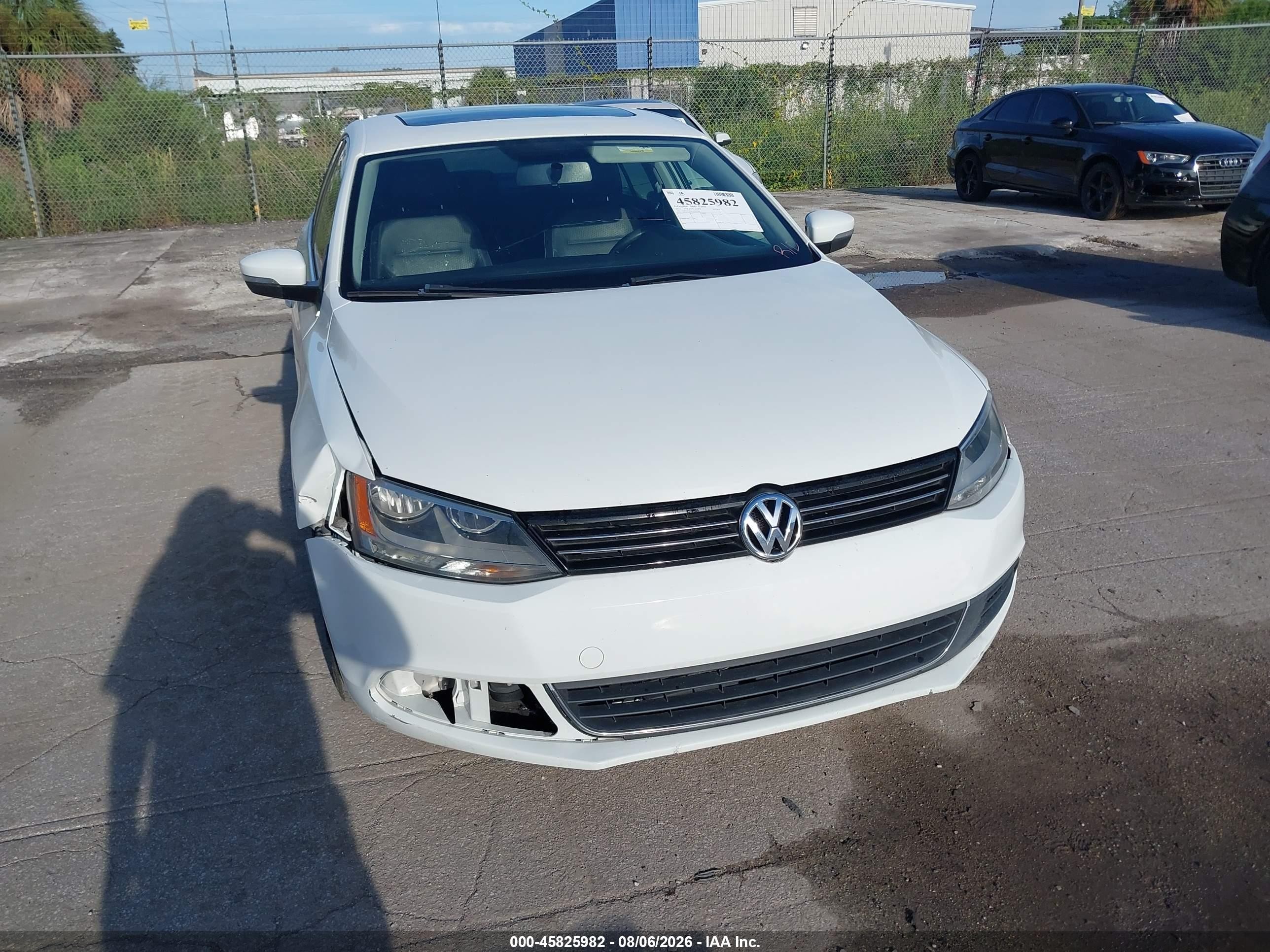 2014 Volkswagen Jetta 1.8t Se White vin: 3VWD17AJ5EM294706