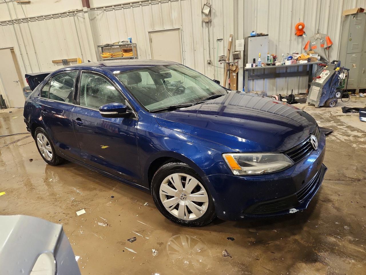 2014 Volkswagen Jetta Se Blue vin: 3VWD17AJ5EM296665