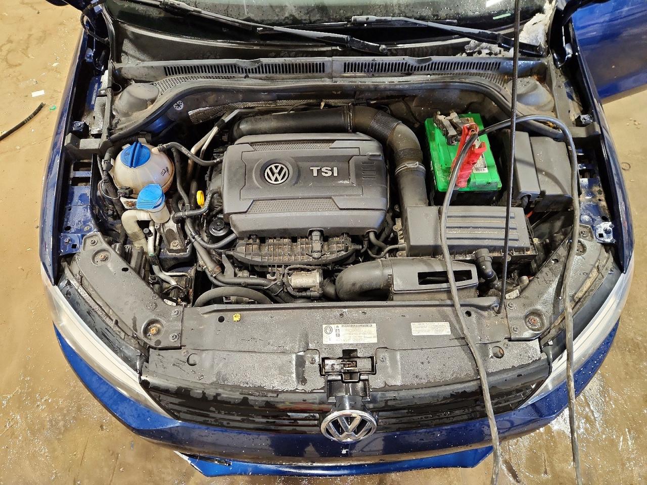 2014 Volkswagen Jetta Se Blue vin: 3VWD17AJ5EM296665