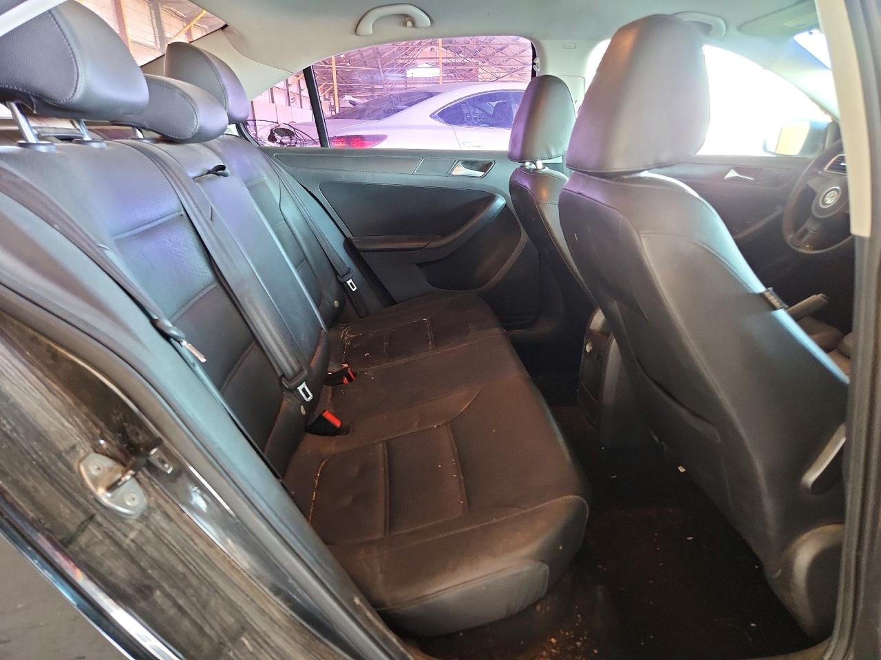 2014 Volkswagen Jetta Se Черный vin: 3VWD17AJ5EM403231