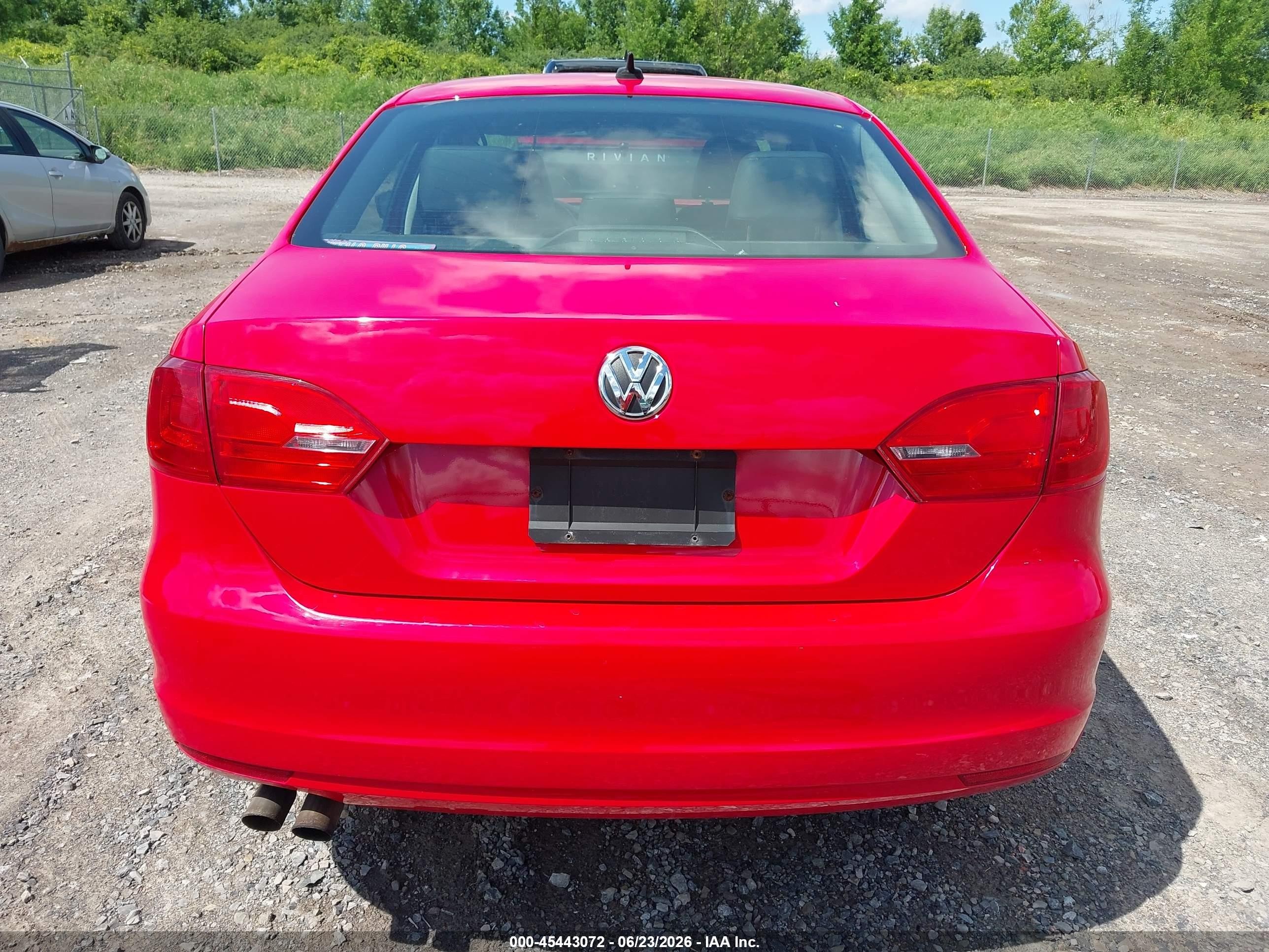 2014 Volkswagen Jetta 1.8t Se Red vin: 3VWD17AJ5EM418571