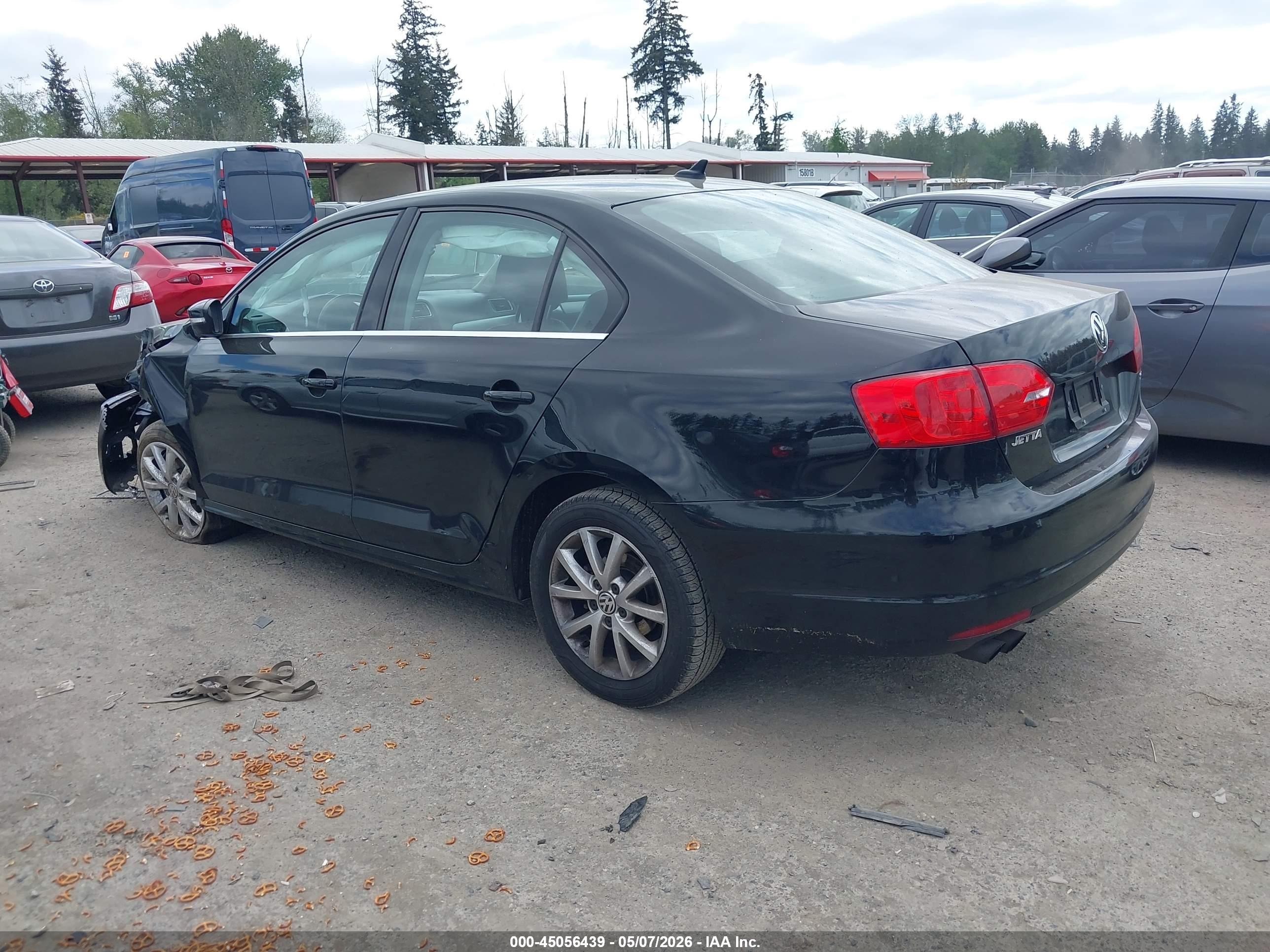 2014 Volkswagen Jetta 1.8t Se Черный vin: 3VWD17AJ5EM431689